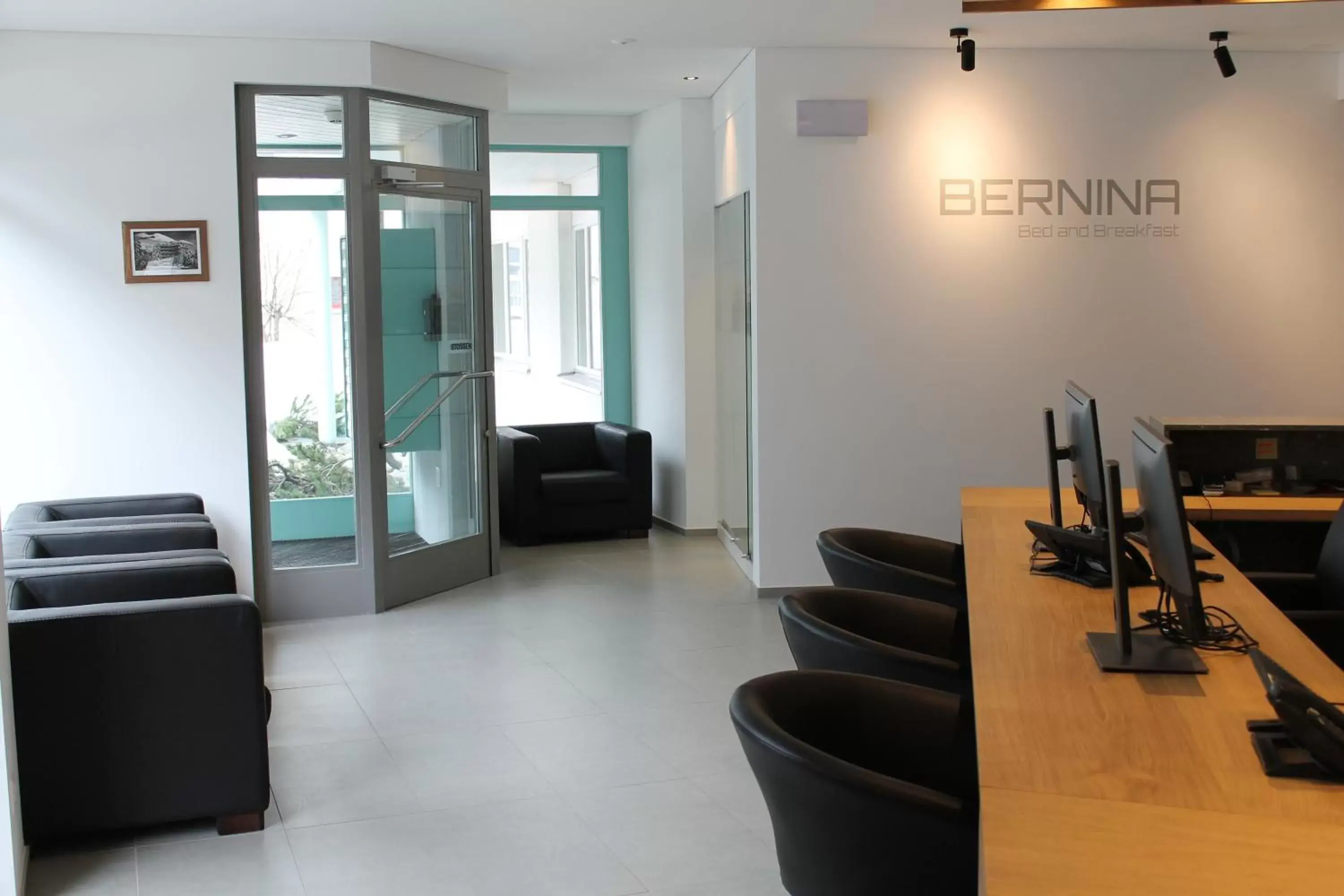 Lobby or reception, Seating Area in Bernina Bed and Breakfast