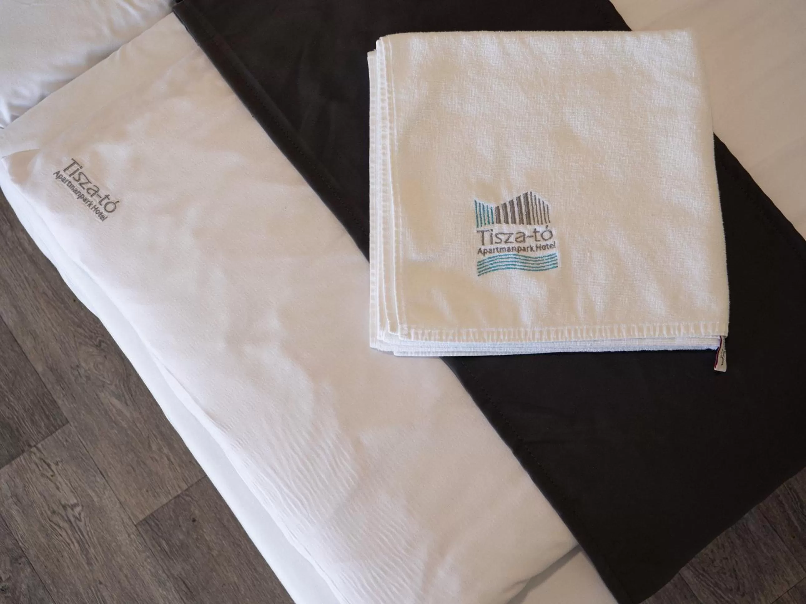 towels in Tisza-tó Apartmanpark