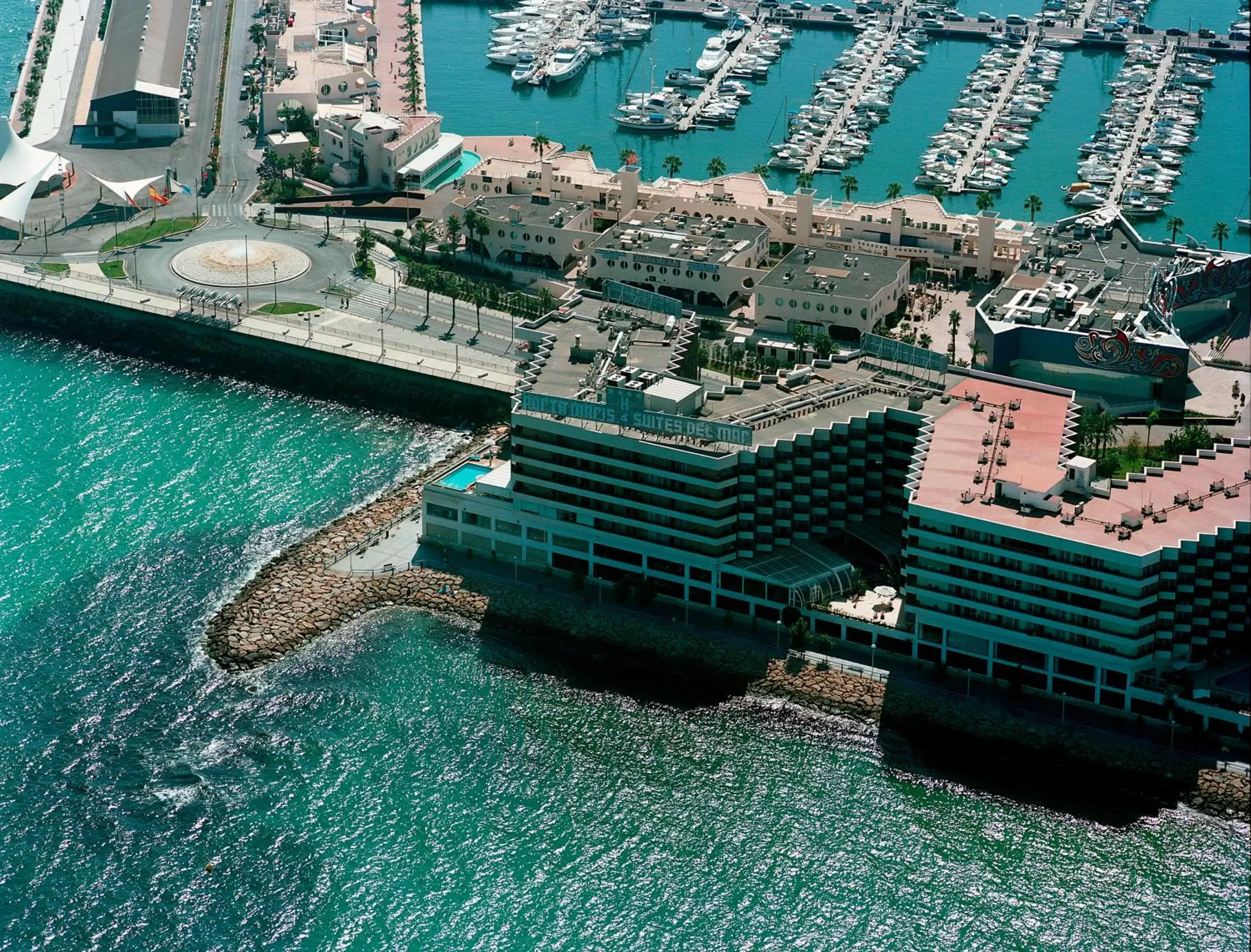 Facade/entrance, Bird's-eye View in Suites del Mar by Melia