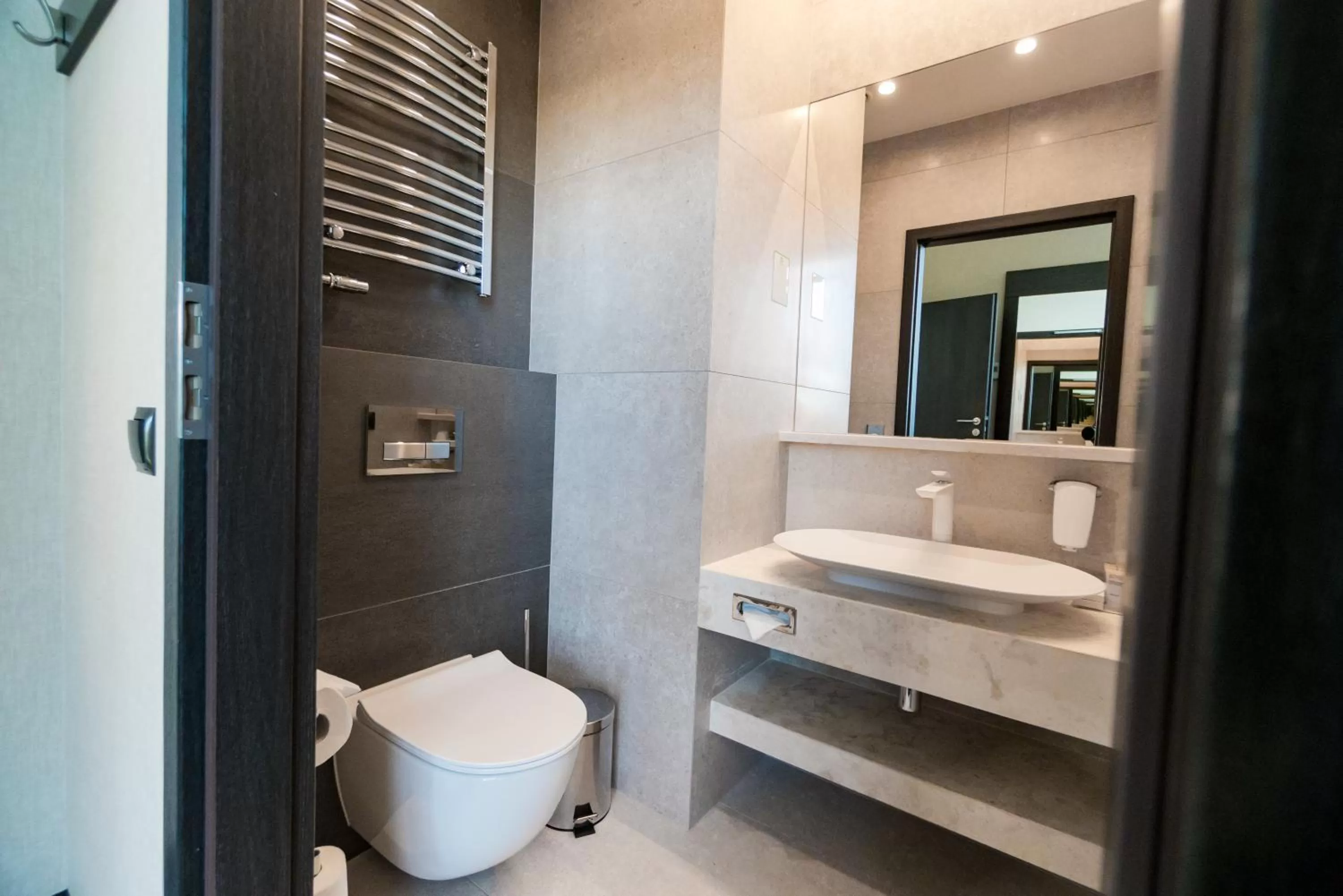 Bathroom in Holiday Inn Dąbrowa Górnicza-Katowice by IHG