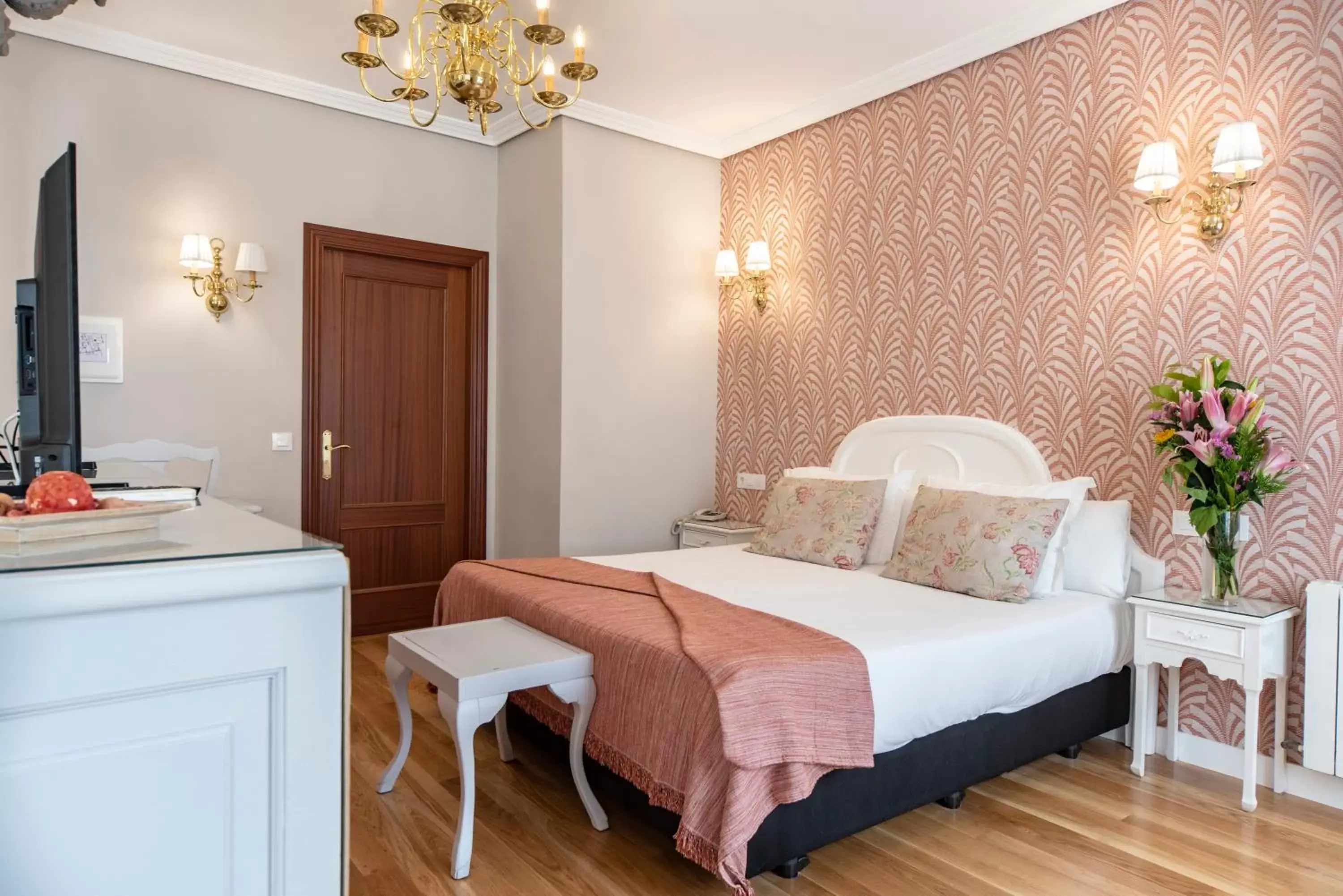 Bedroom, Bed in Infanta Isabel by Recordis Hotels