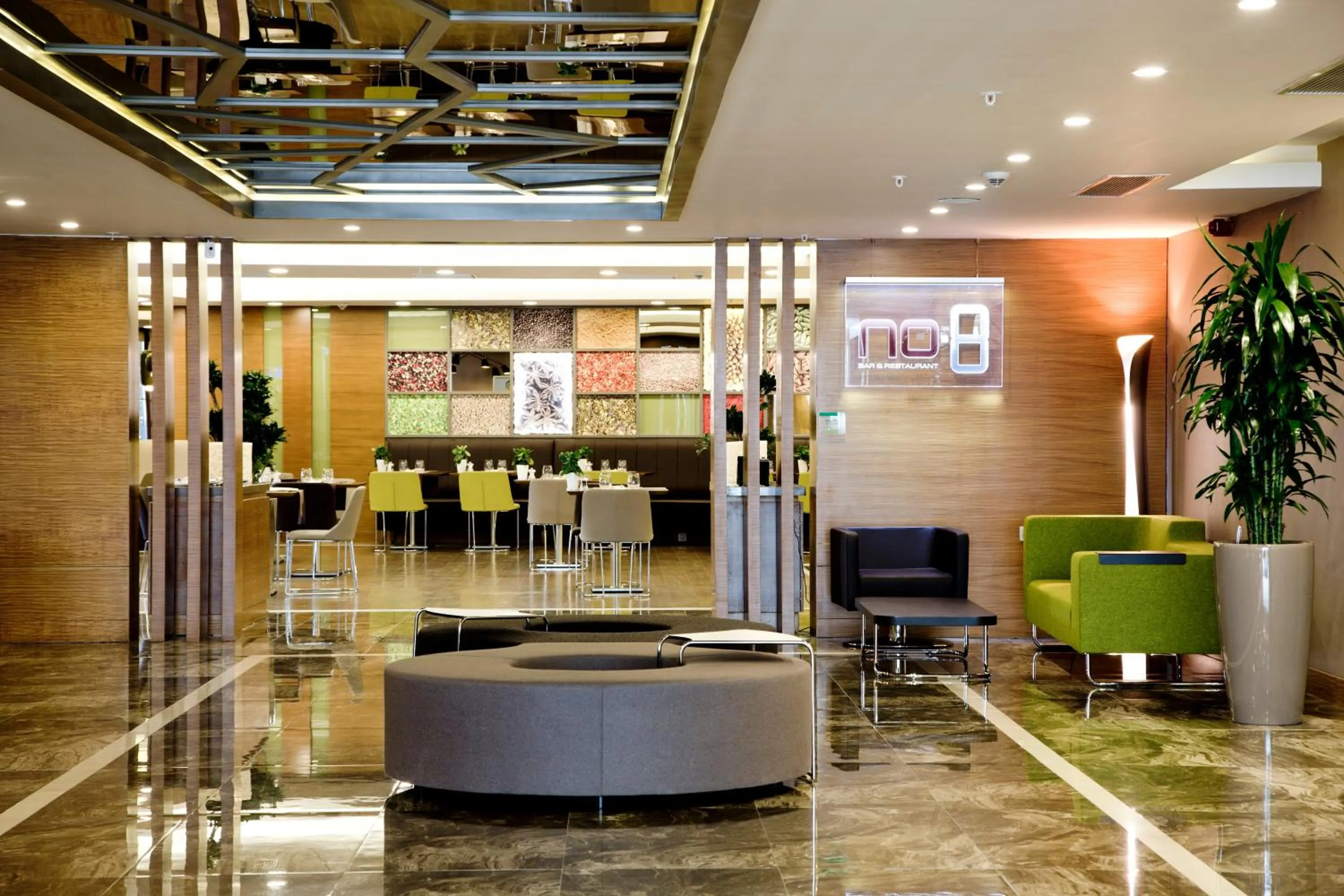 Lobby or reception in Holiday Inn Gaziantep by IHG