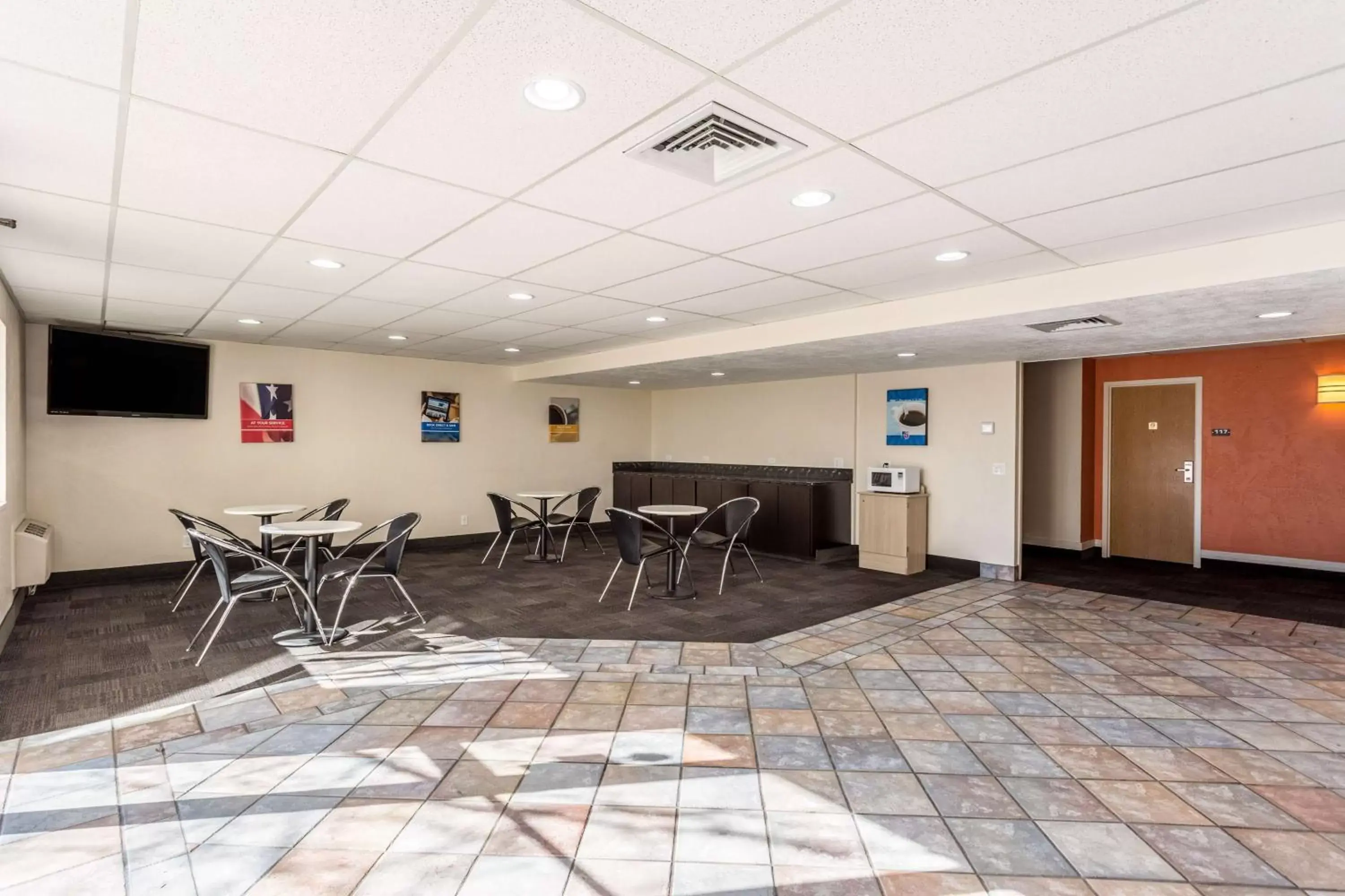 Lobby or reception in Motel 6-Great Falls, MT Lobby or reception in Motel 6-Great Falls, MT