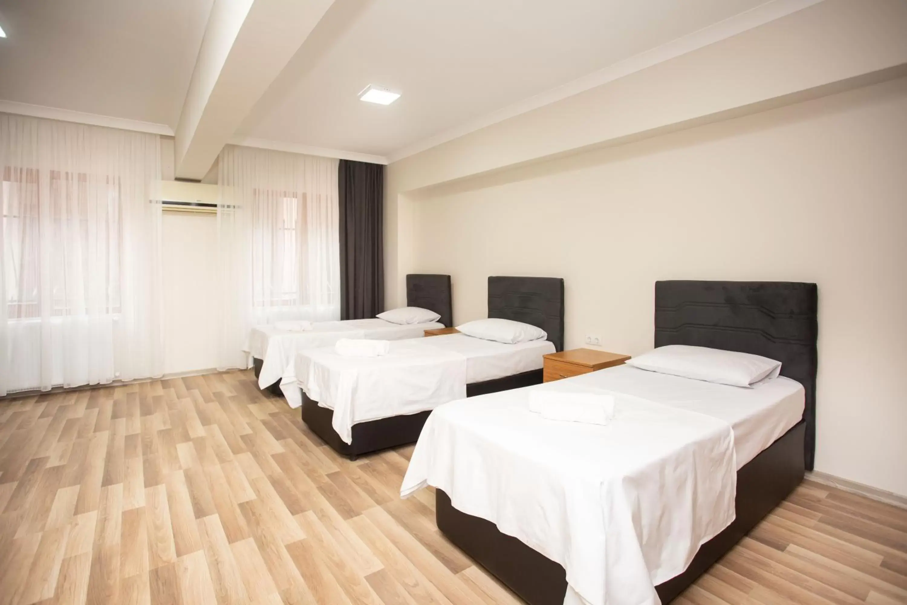 Bed in Türkler Suite Hotel Bed in Türkler Suite Hotel