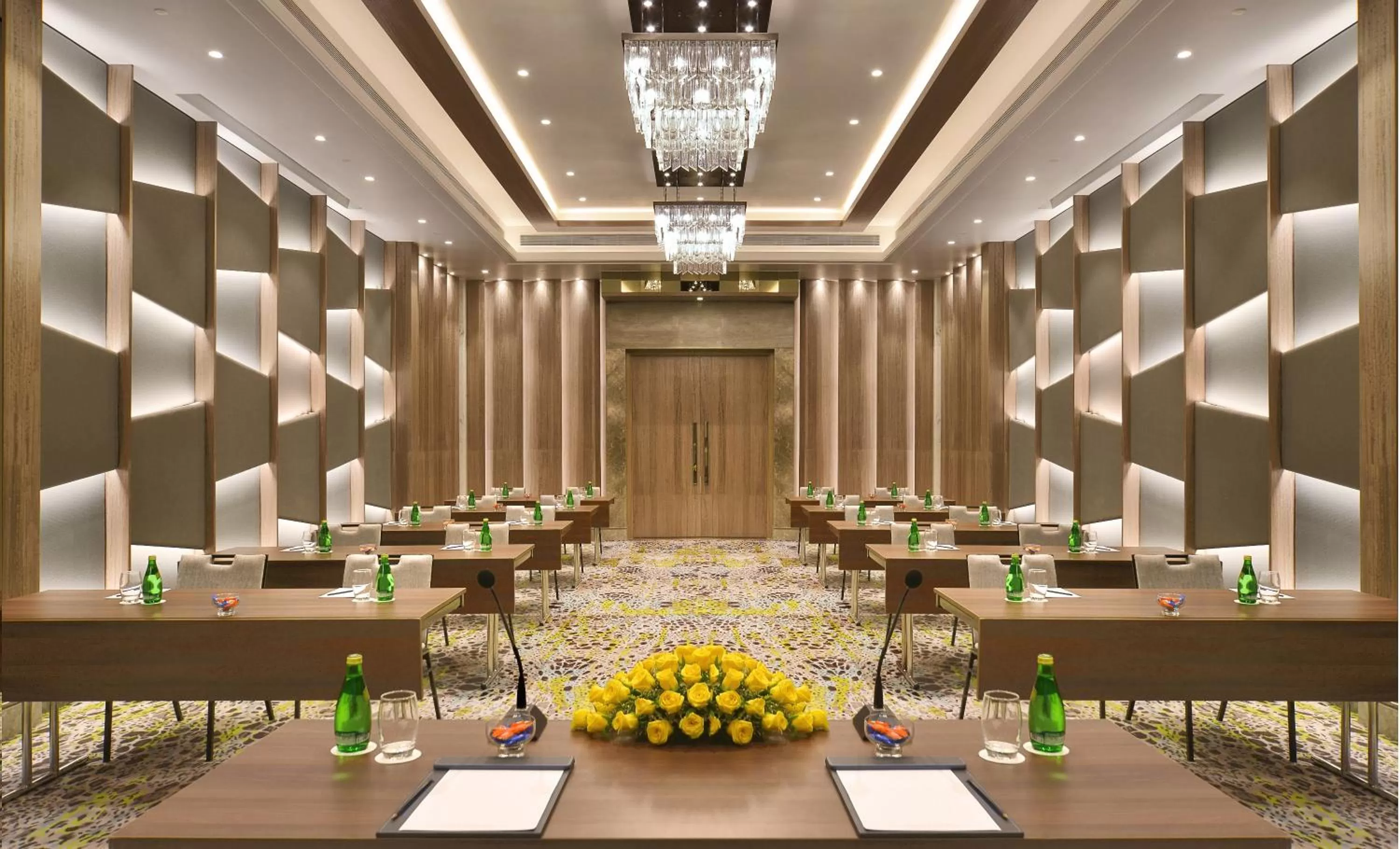 Banquet/Function facilities in Radisson Mumbai Andheri MIDC