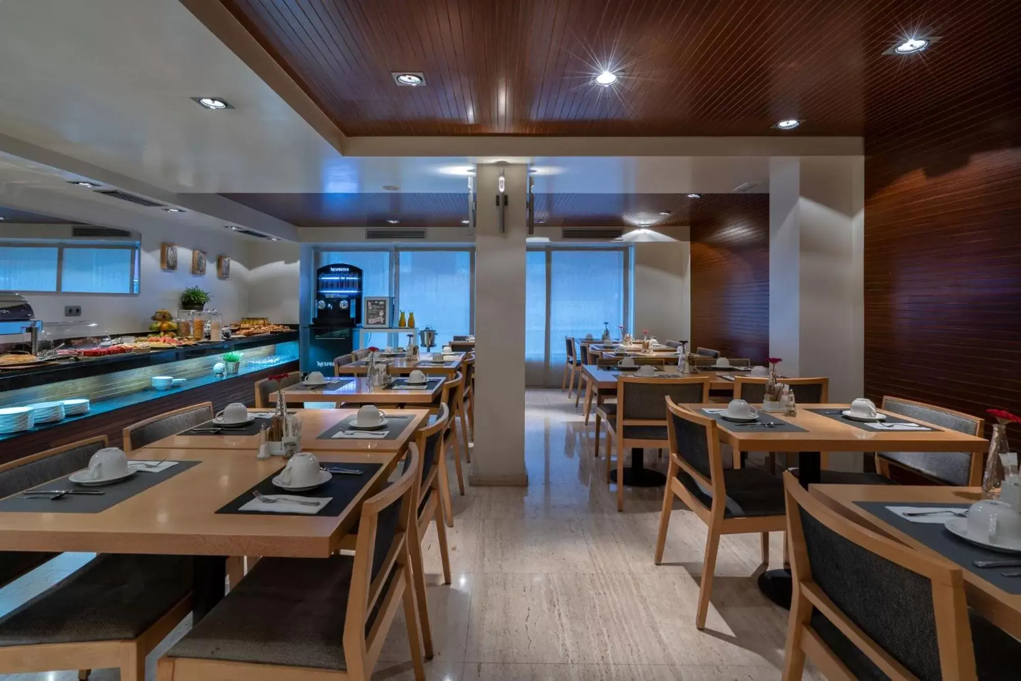 Restaurant/places to eat in Vincci Puertochico Restaurant/places to eat in Vincci Puertochico