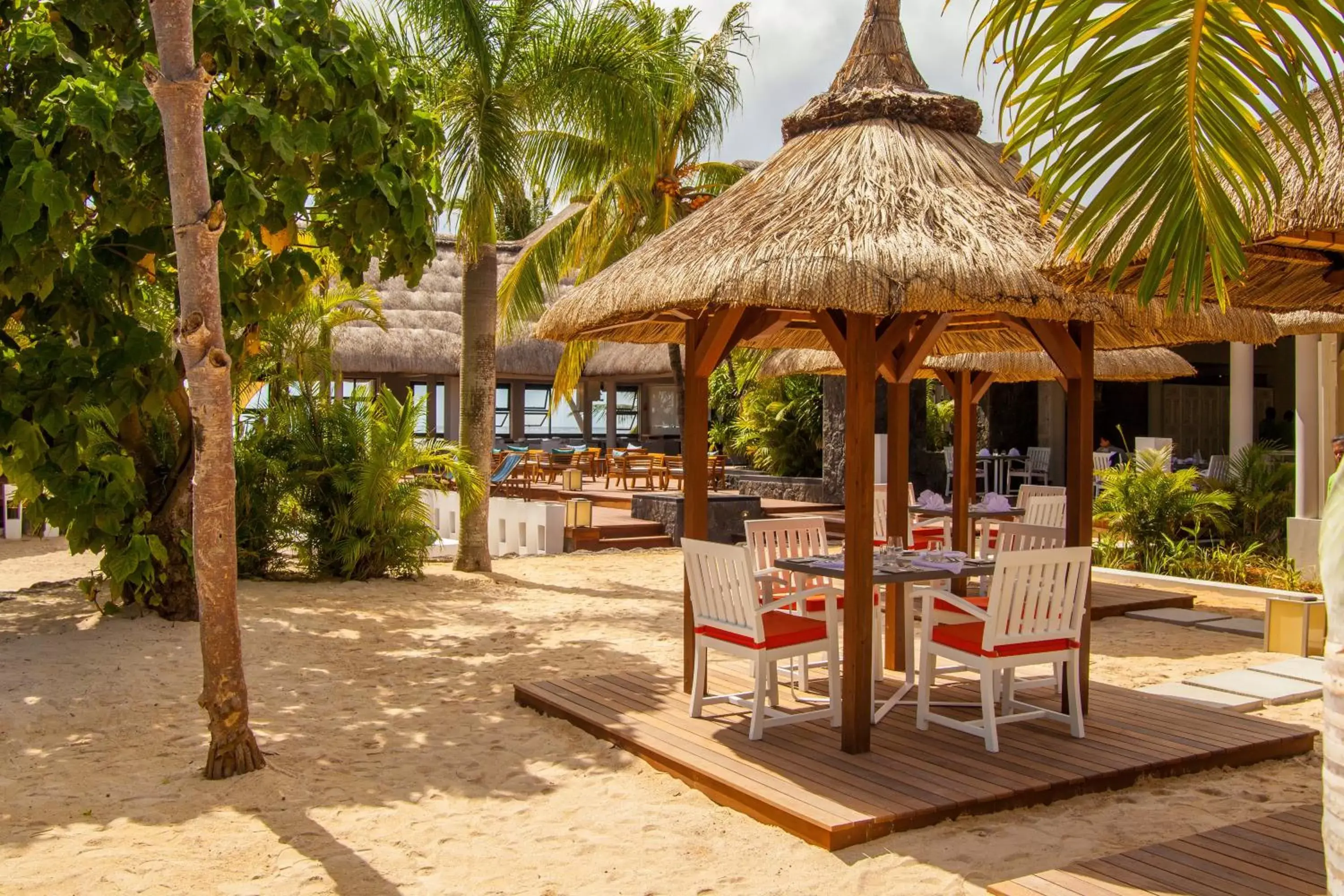 Restaurant/places to eat in Solana Beach Mauritius - Adults Only