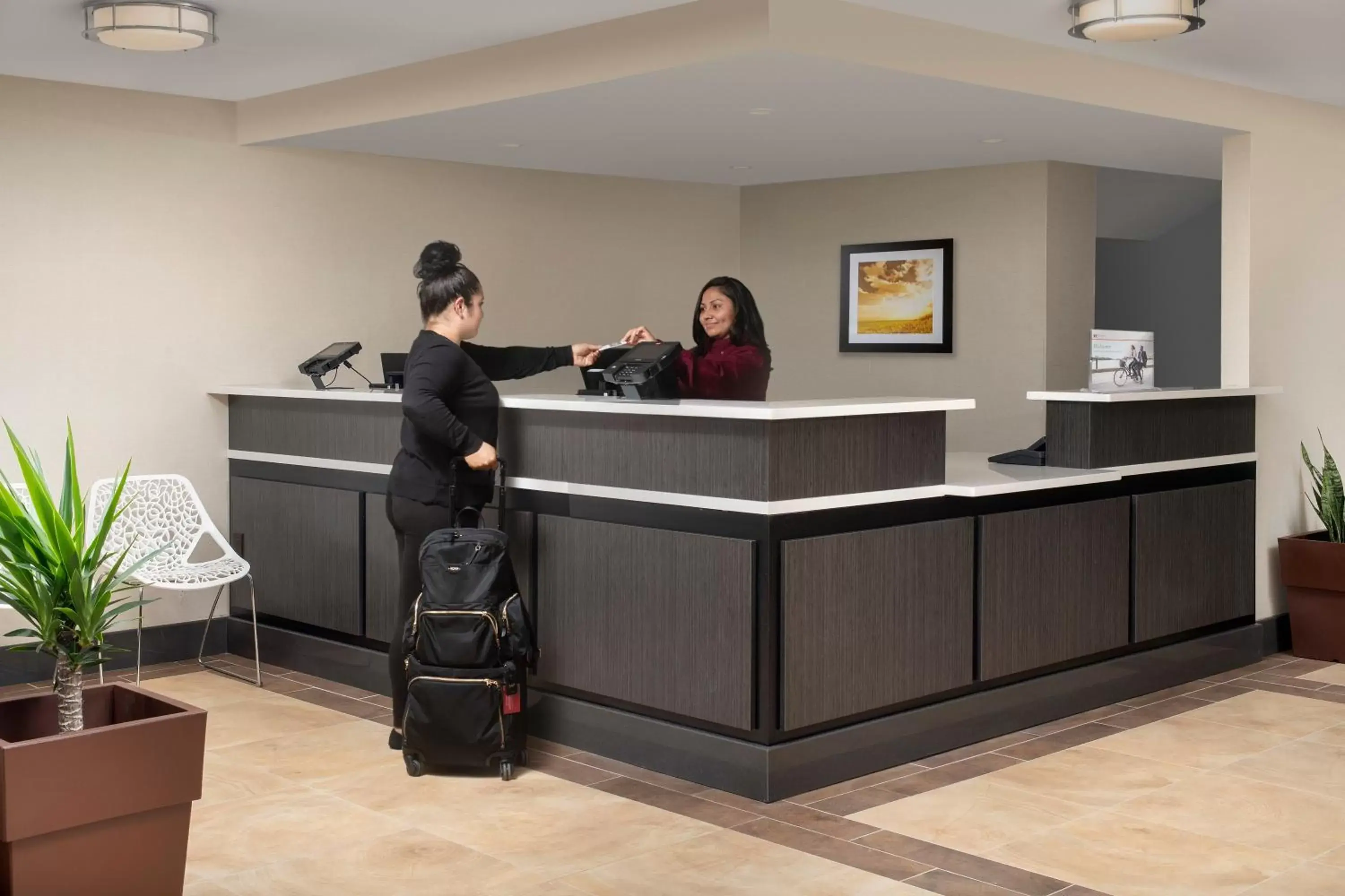 Property building, Lobby/Reception in Candlewood Suites Alexandria West, an IHG Hotel