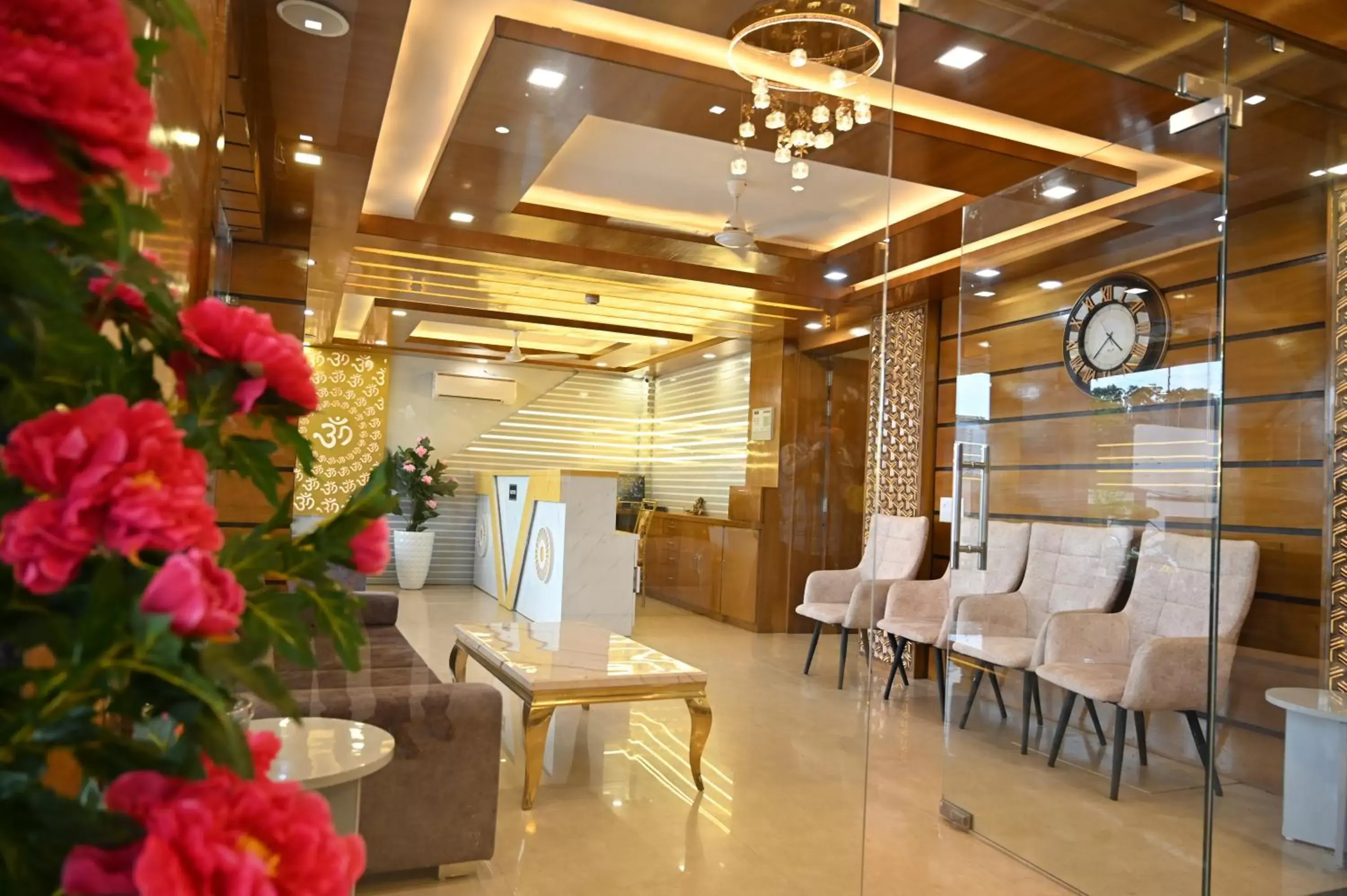 Lobby or reception in Hotel Vasdaa Grand Lobby or reception in Hotel Vasdaa Grand