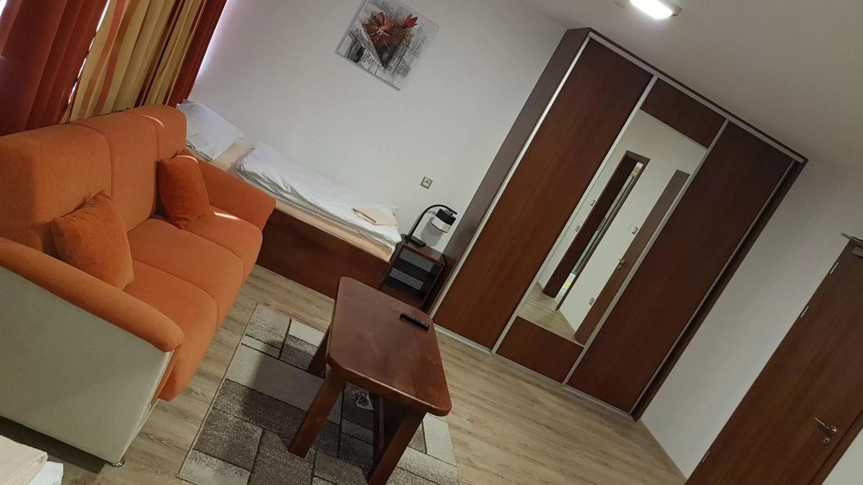Classic Quadruple Room in Penzion PKO Nitra Classic Quadruple Room in Penzion PKO Nitra