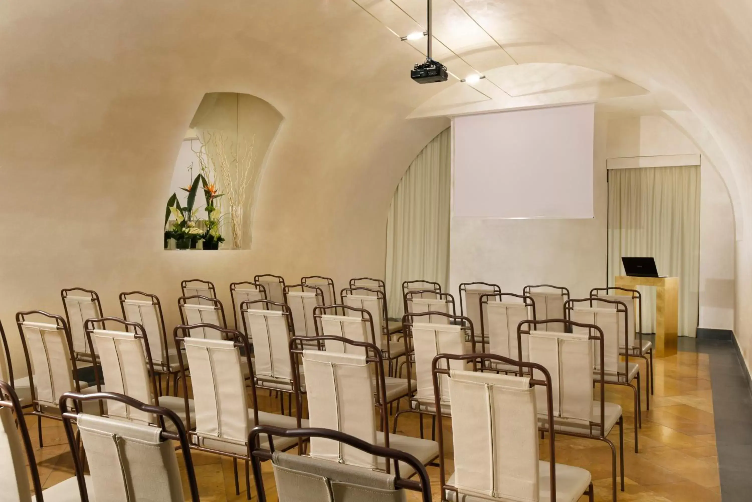 Meeting/conference room in Best Western Villa Appiani