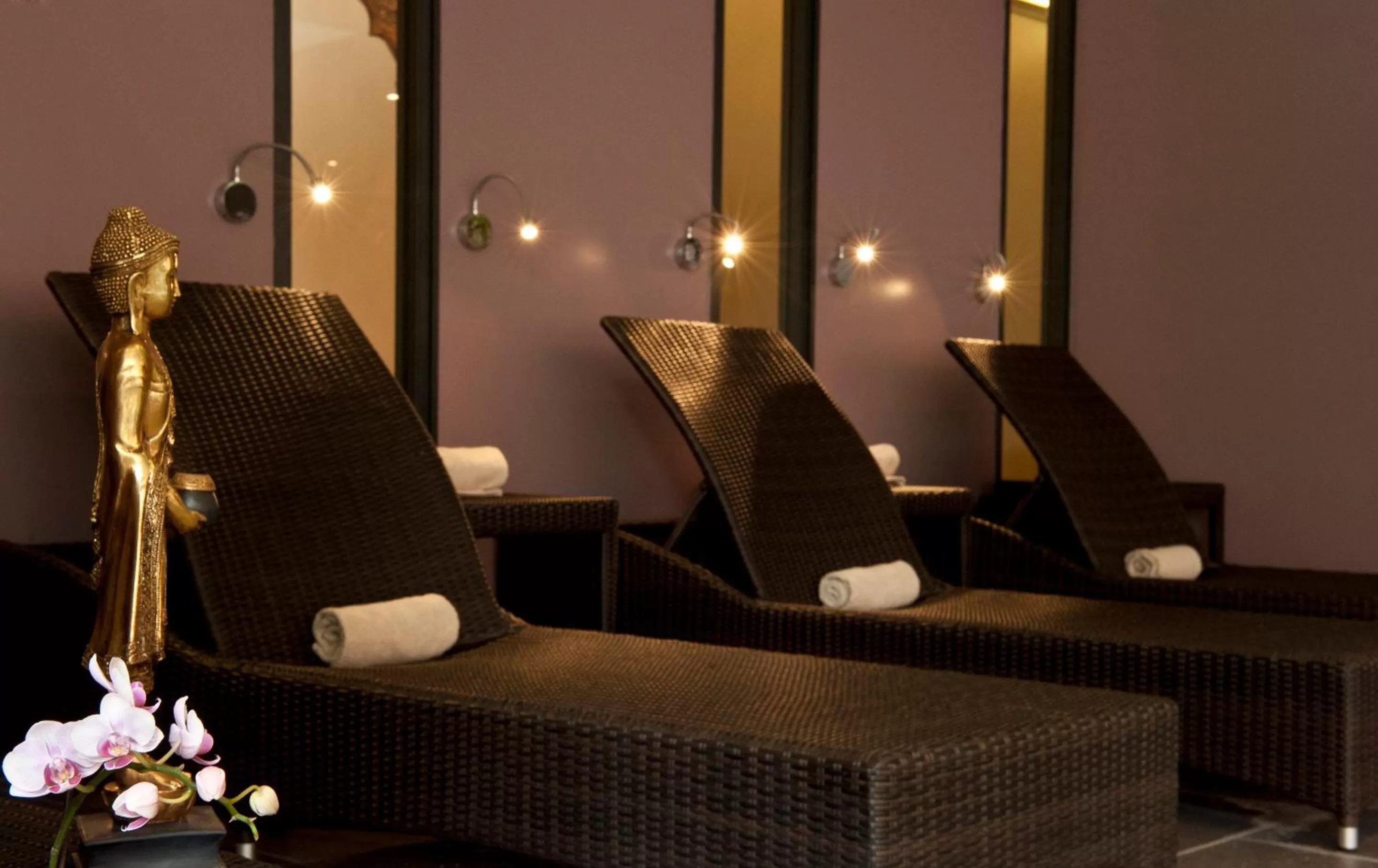 Spa and wellness centre/facilities in Hotel & Spa Le Grand Monarque, BW Premier Collection