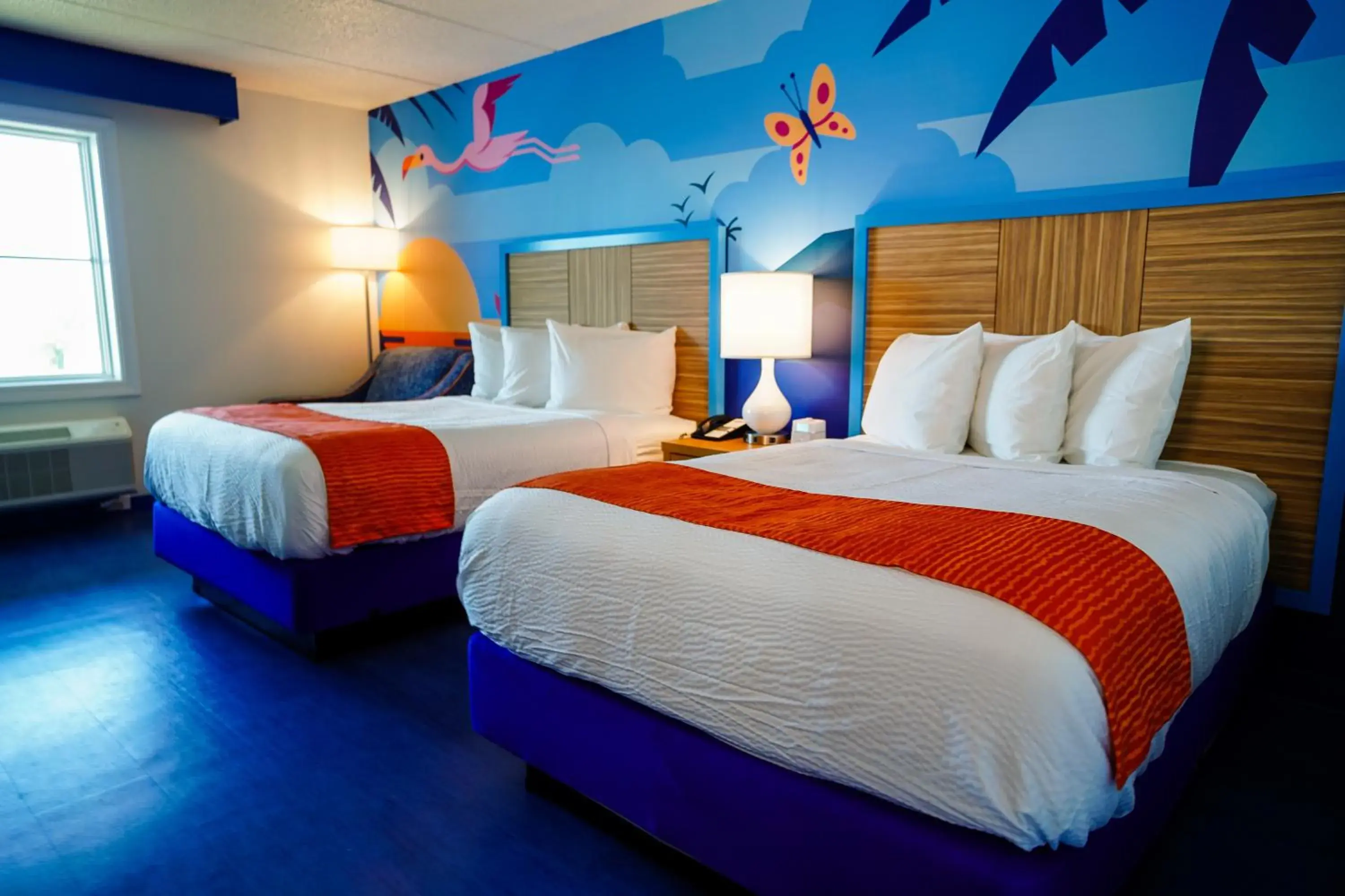 Bed in Cedar Point Castaway Bay Indoor Water Park