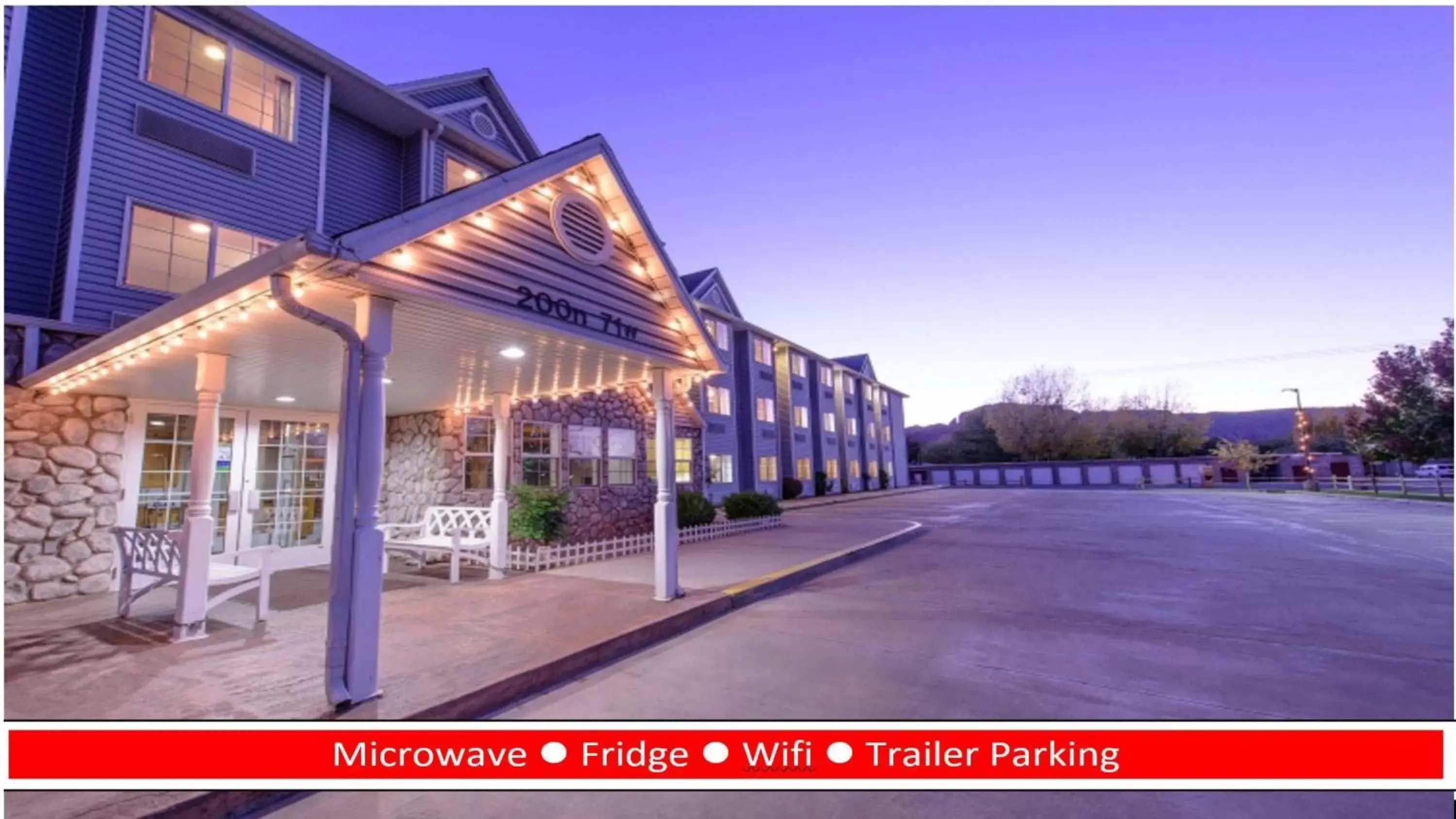 Property building in River Canyon Lodge Property building in River Canyon Lodge