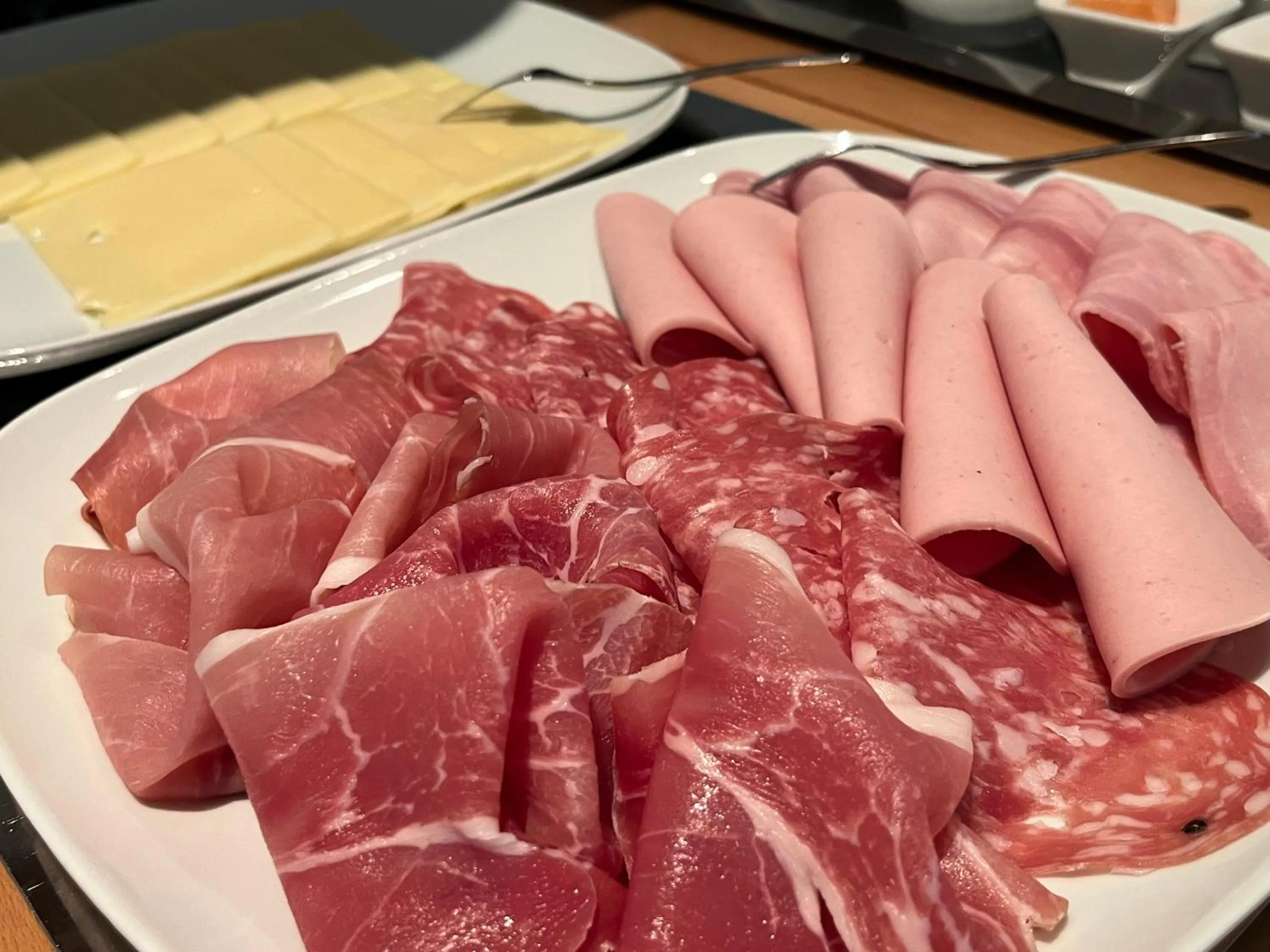 Food and drinks in Hotel Bremer