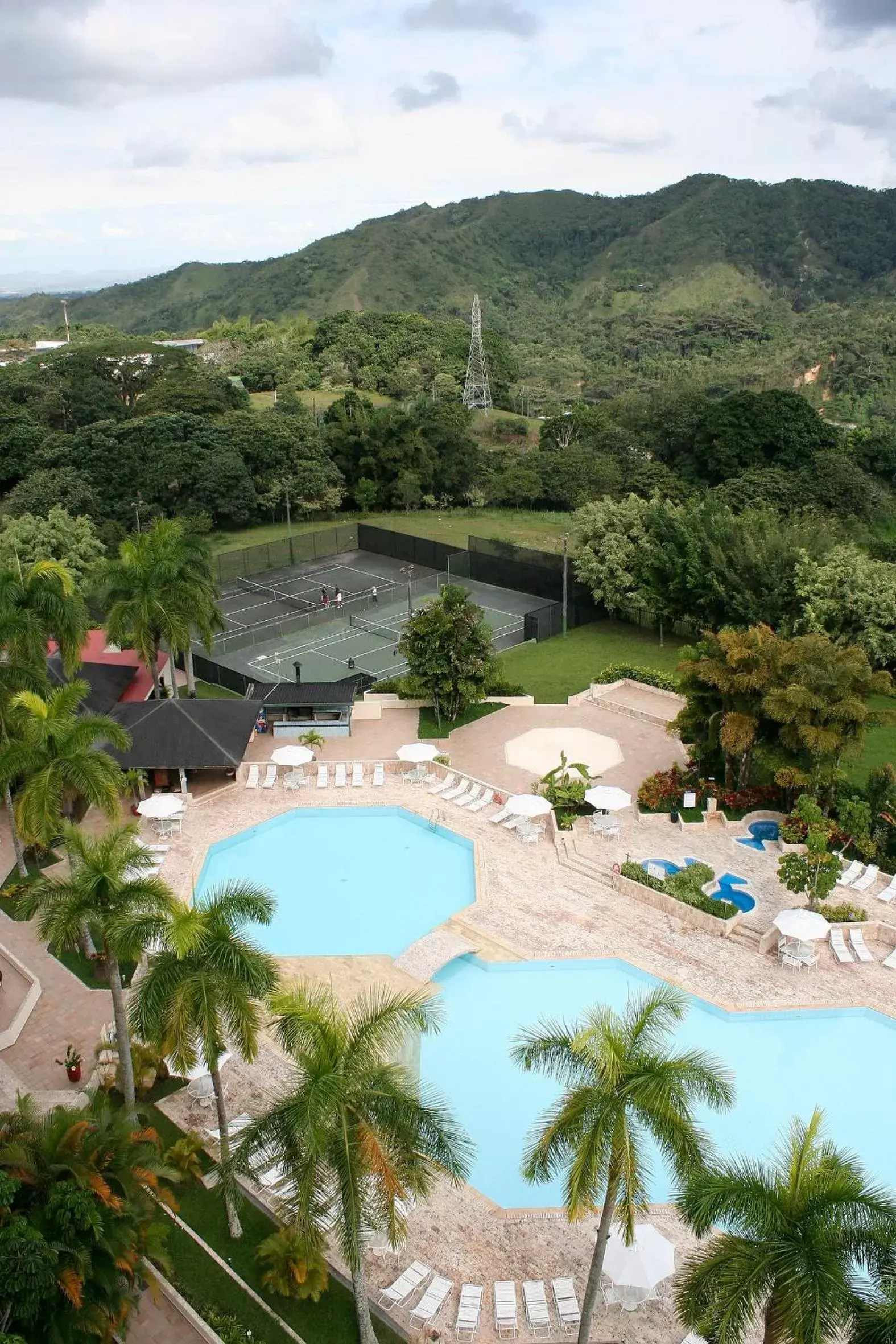 Mountain view, Pool View in Hotel Estelar Altamira