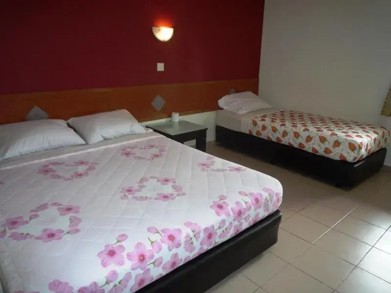Bed in Lotus Hotel Johor Bahru