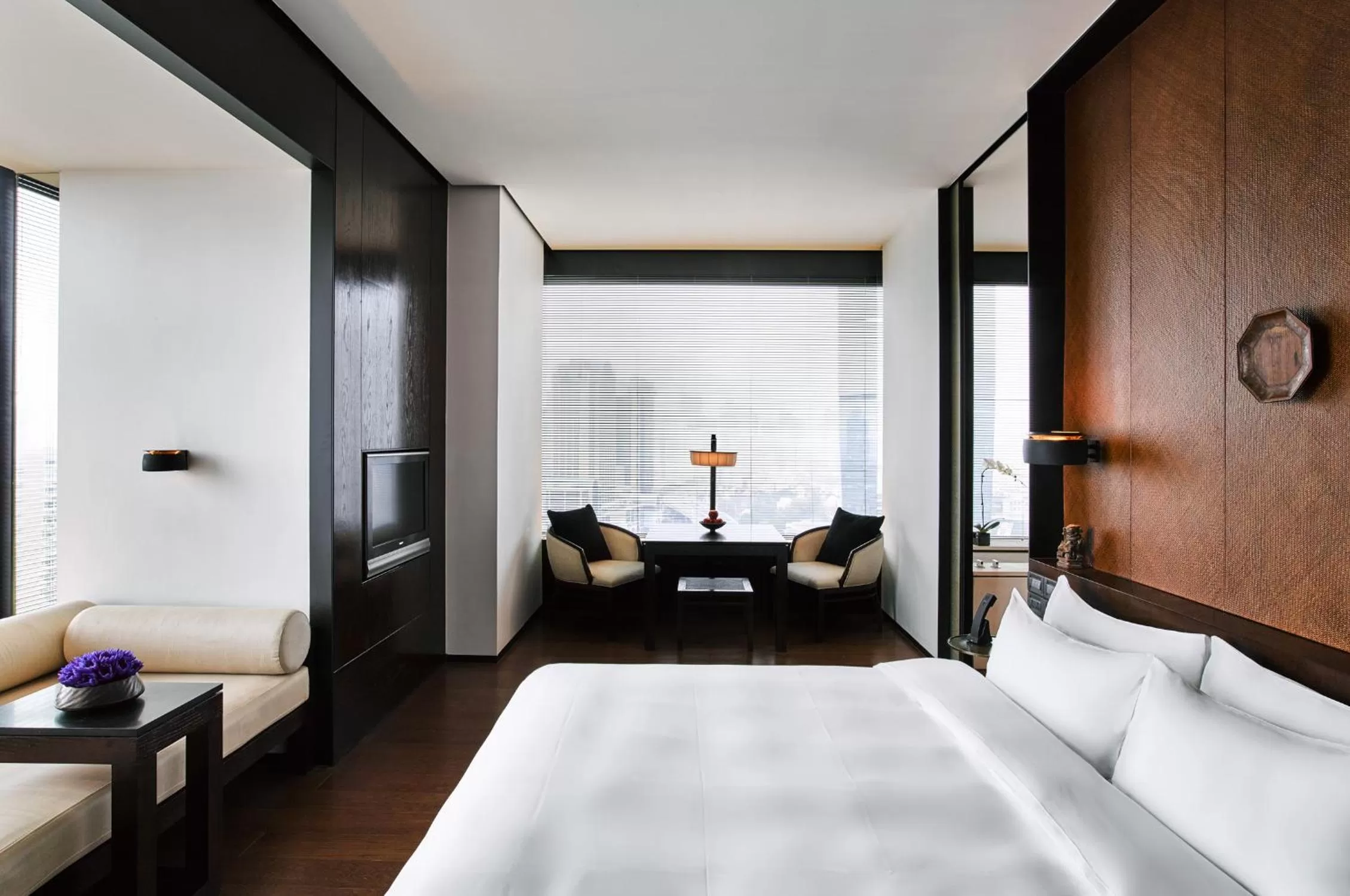 Bed in The PuLi Shanghai