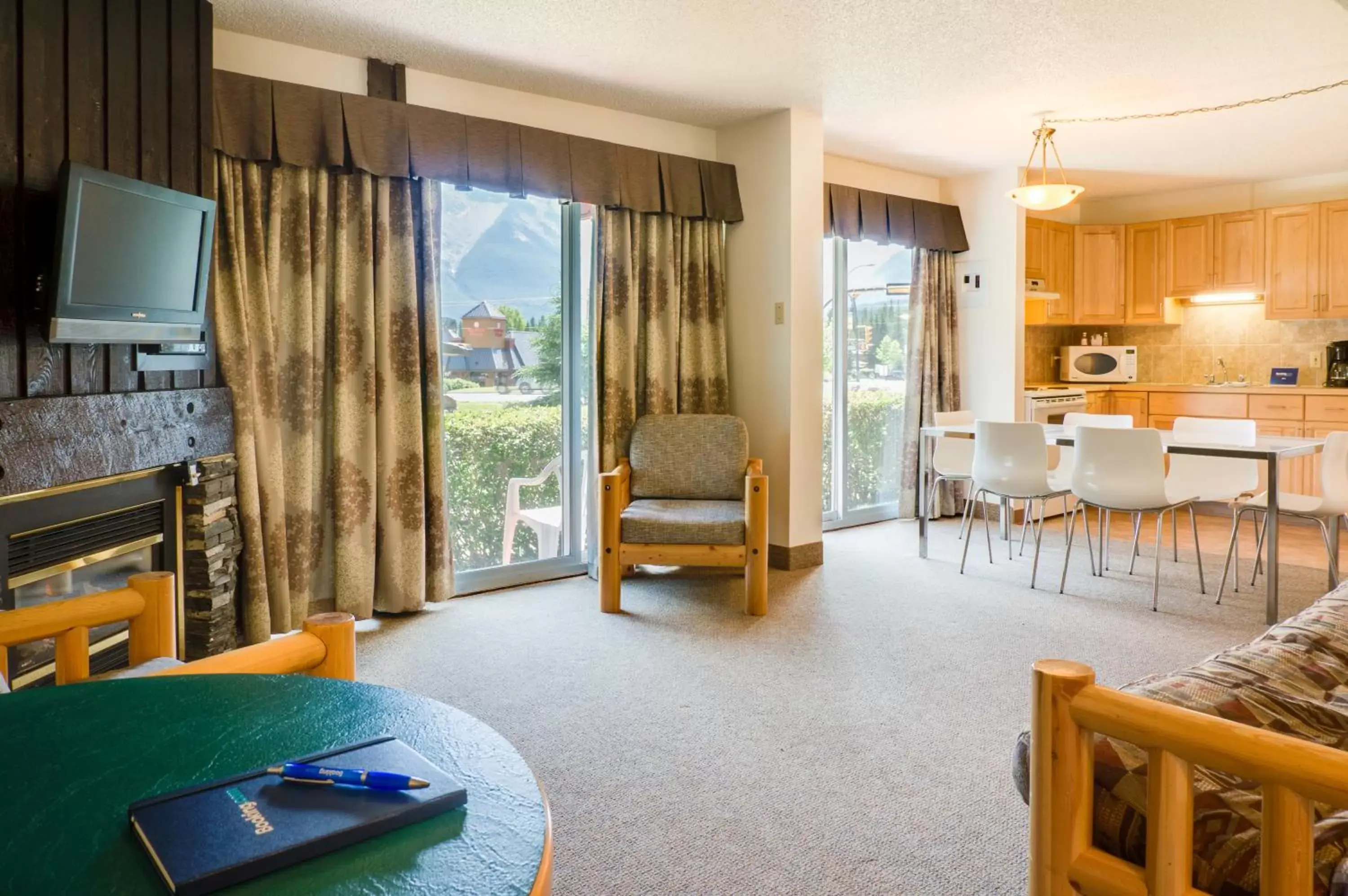 Living room, Seating Area in Rocky Mountain Ski Lodge