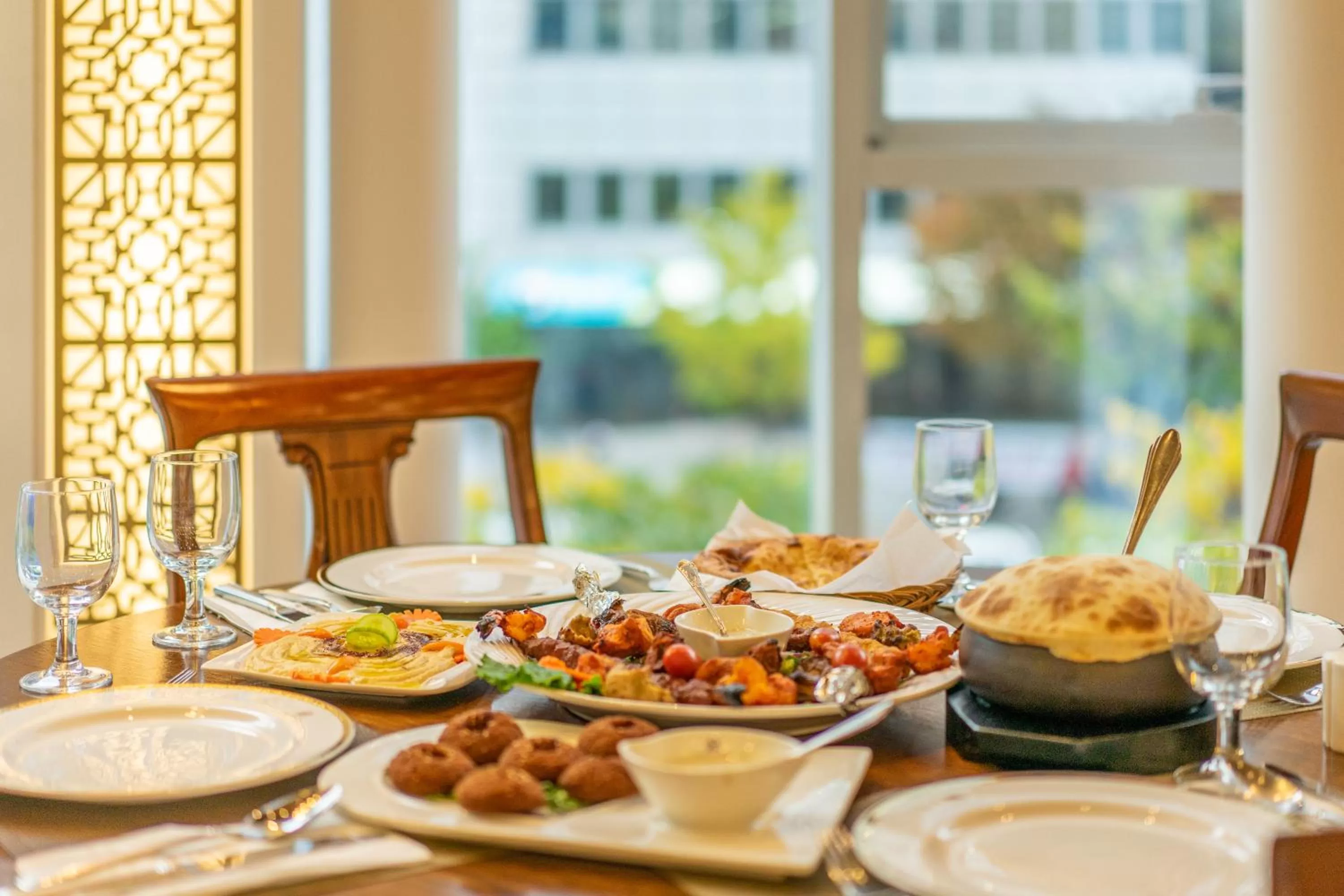 Restaurant/places to eat in LOTTE CITY HOTEL Myeongdong