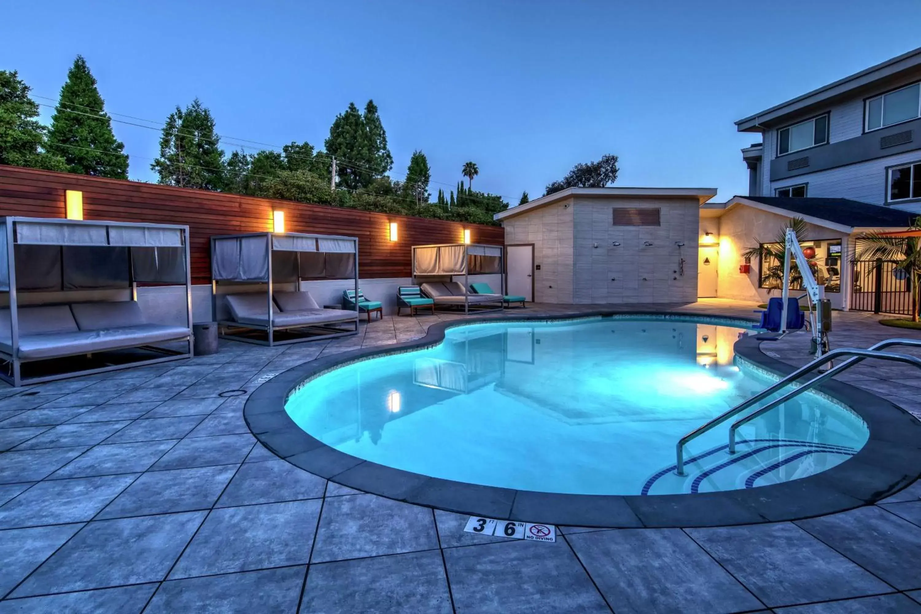 Pool view, Swimming Pool in Hampton Inn Discovery Kingdom Napa Gateway