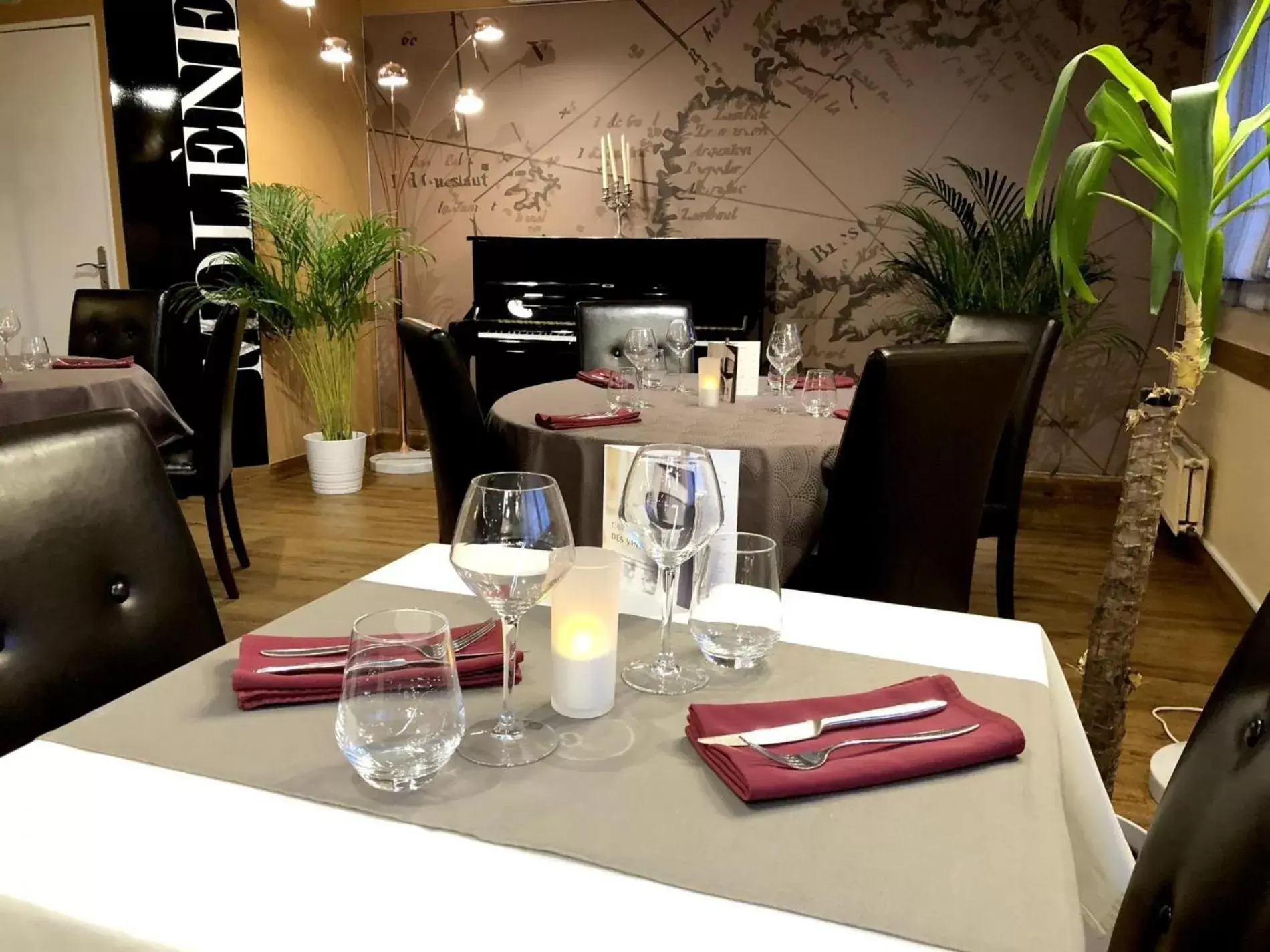 Restaurant/Places to Eat in Logis Hotel Center