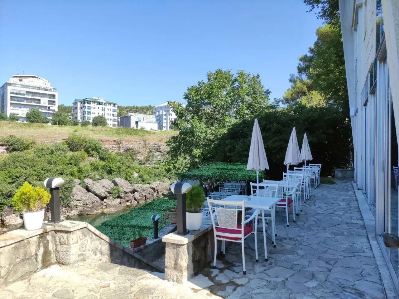 Patio in Hotel Ambasador