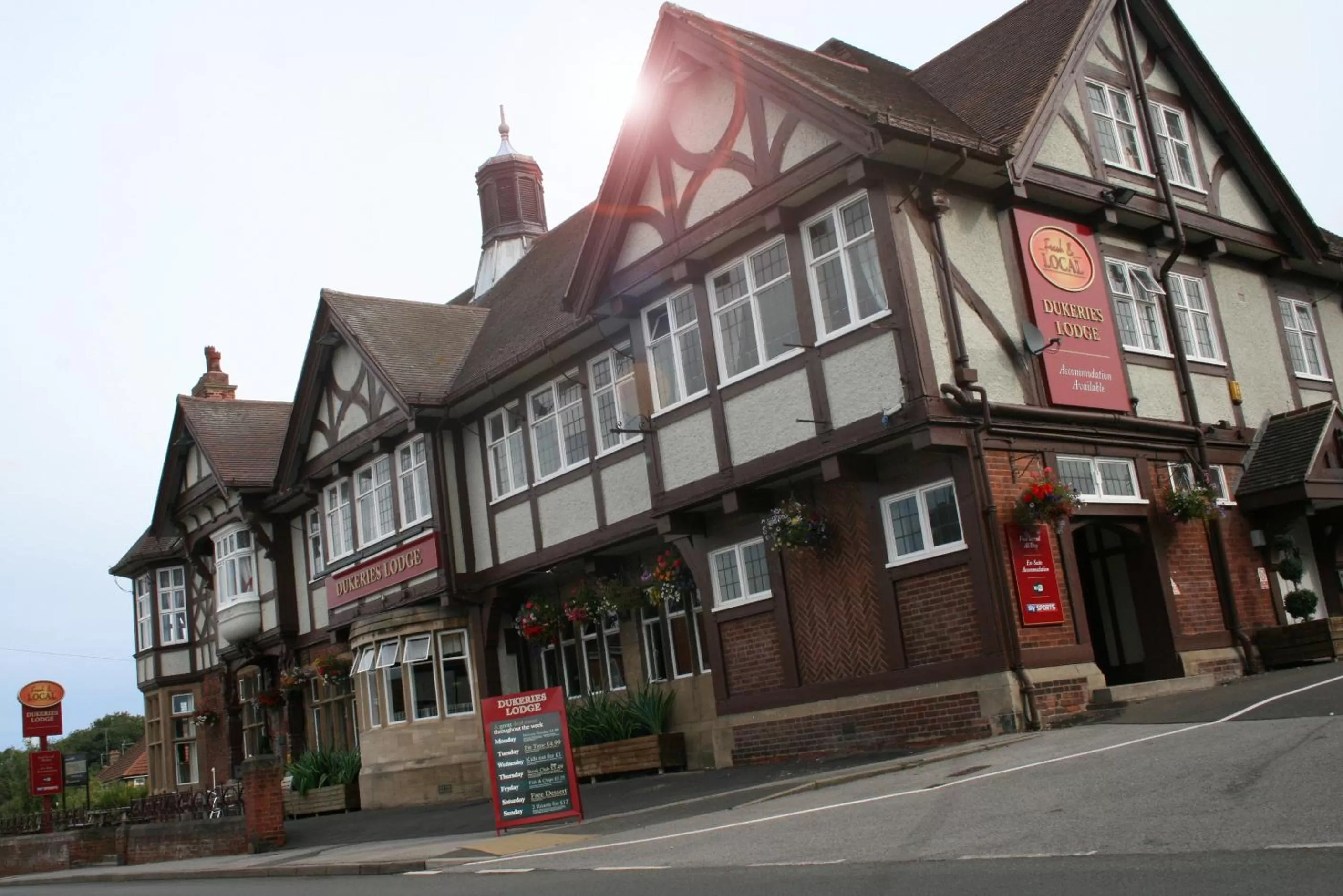 The Dukeries Lodge, Edwinstowe, Nottinghamshire