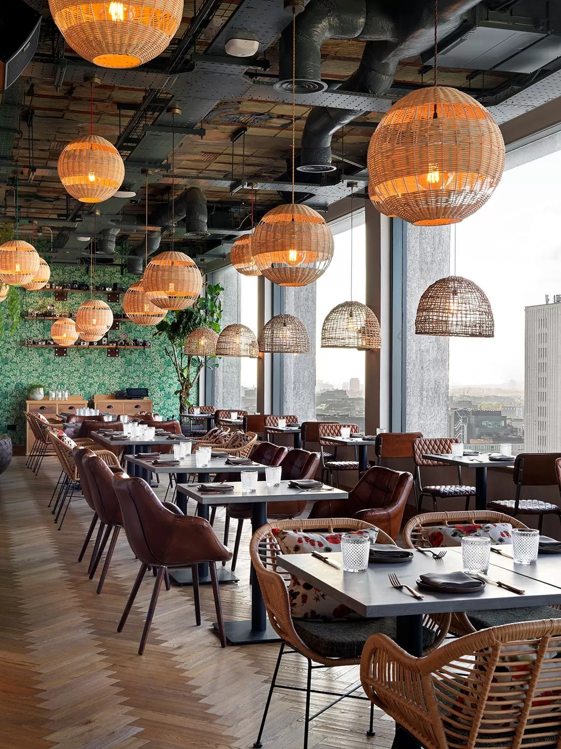Restaurant/places to eat in Treehouse Hotel London