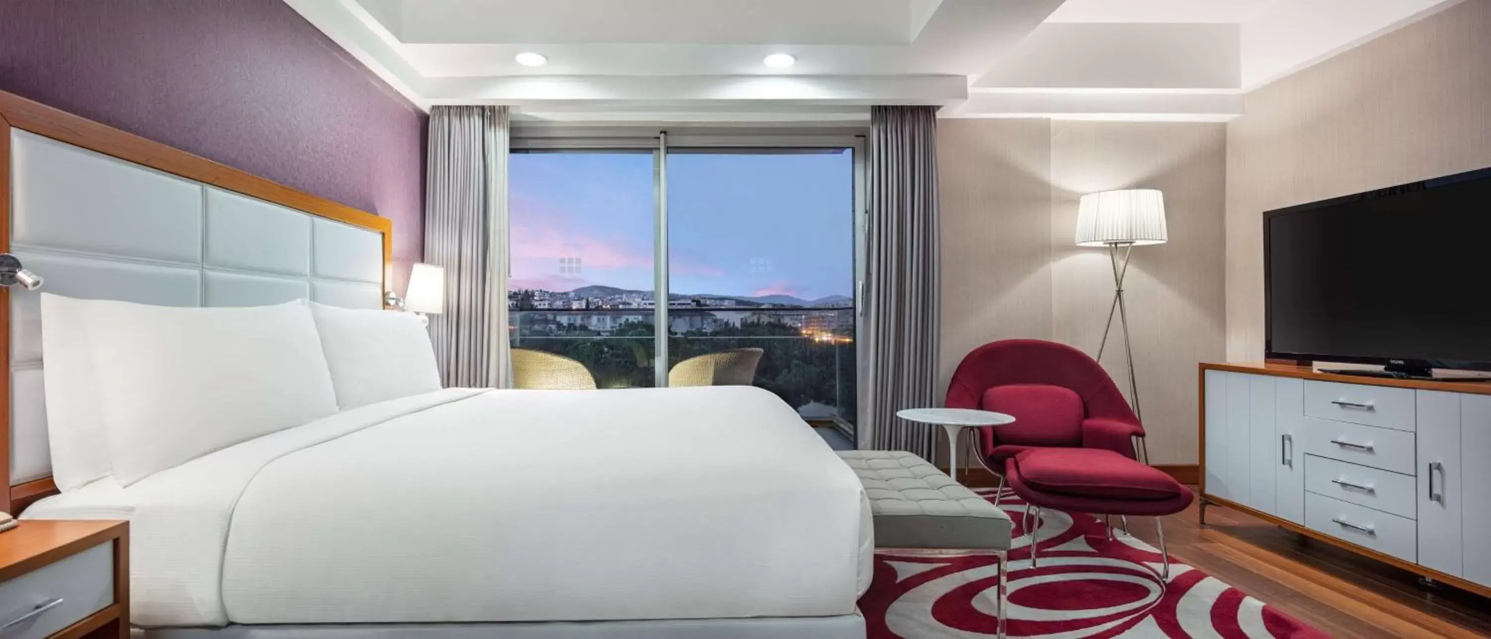 Bed, Mountain View in DoubleTree by Hilton Kusadasi