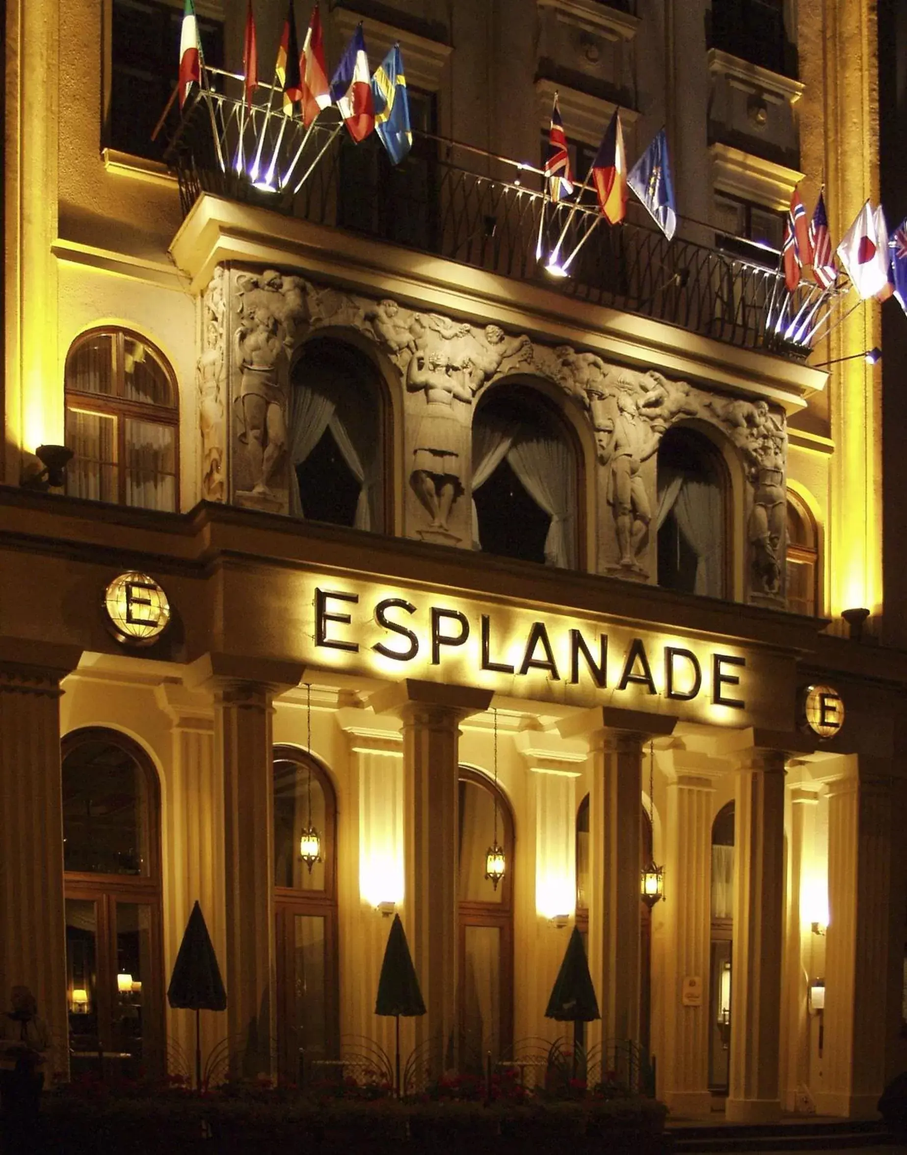 Facade/entrance, Property Building in Esplanade Prague