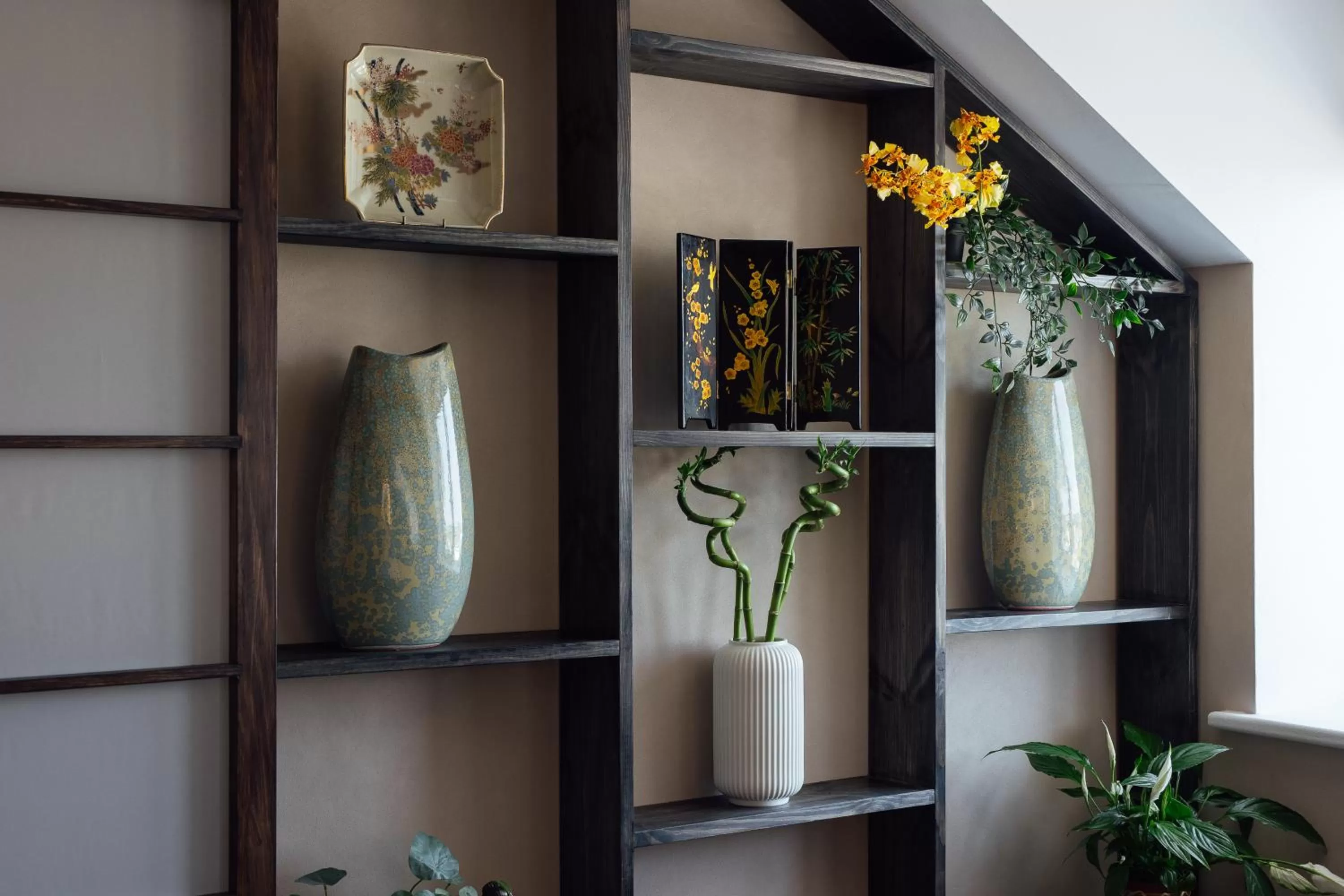 Decorative detail in The Imperial Dragon Hotel