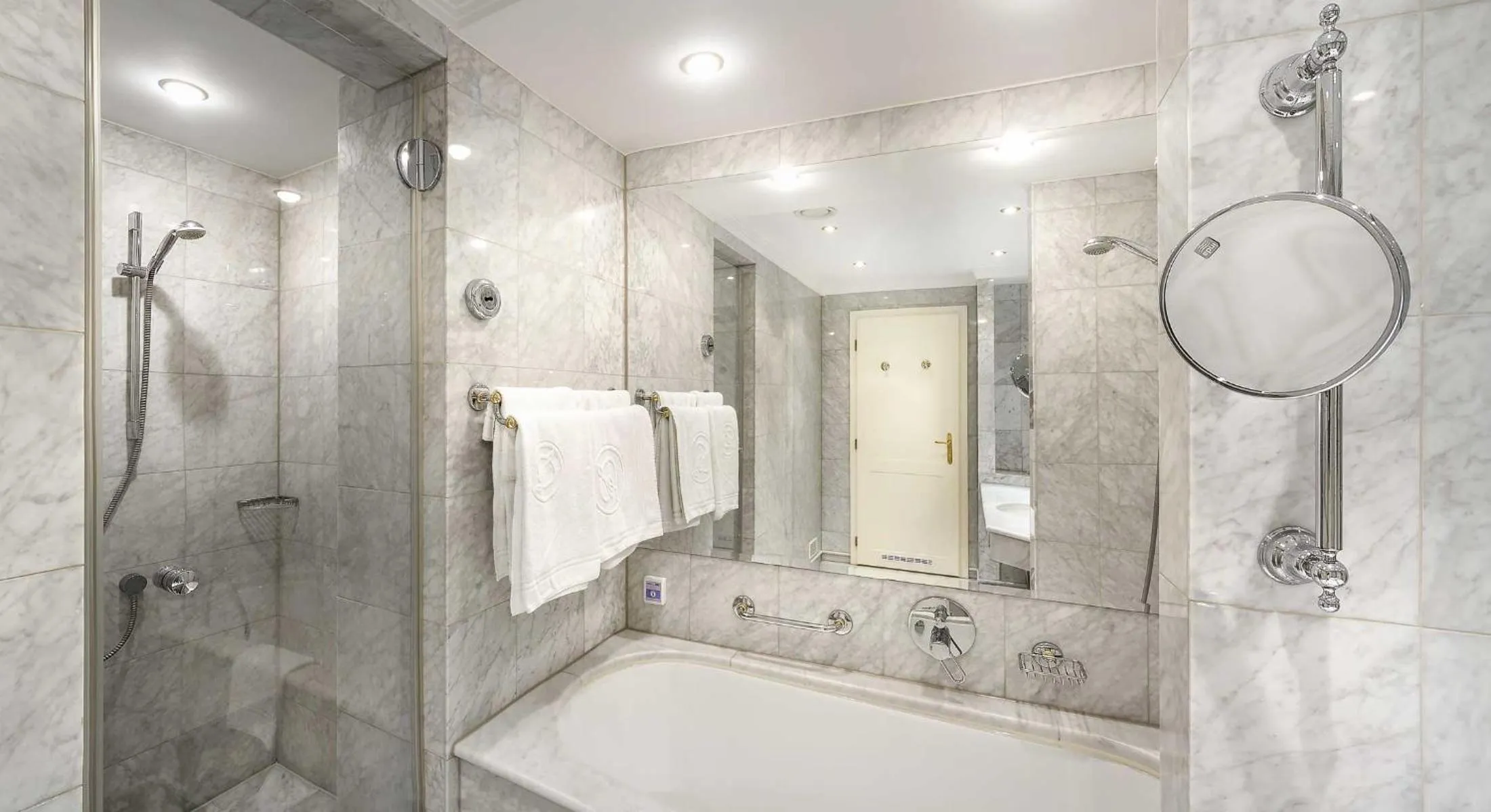 Shower in Dvorak Spa & Wellness