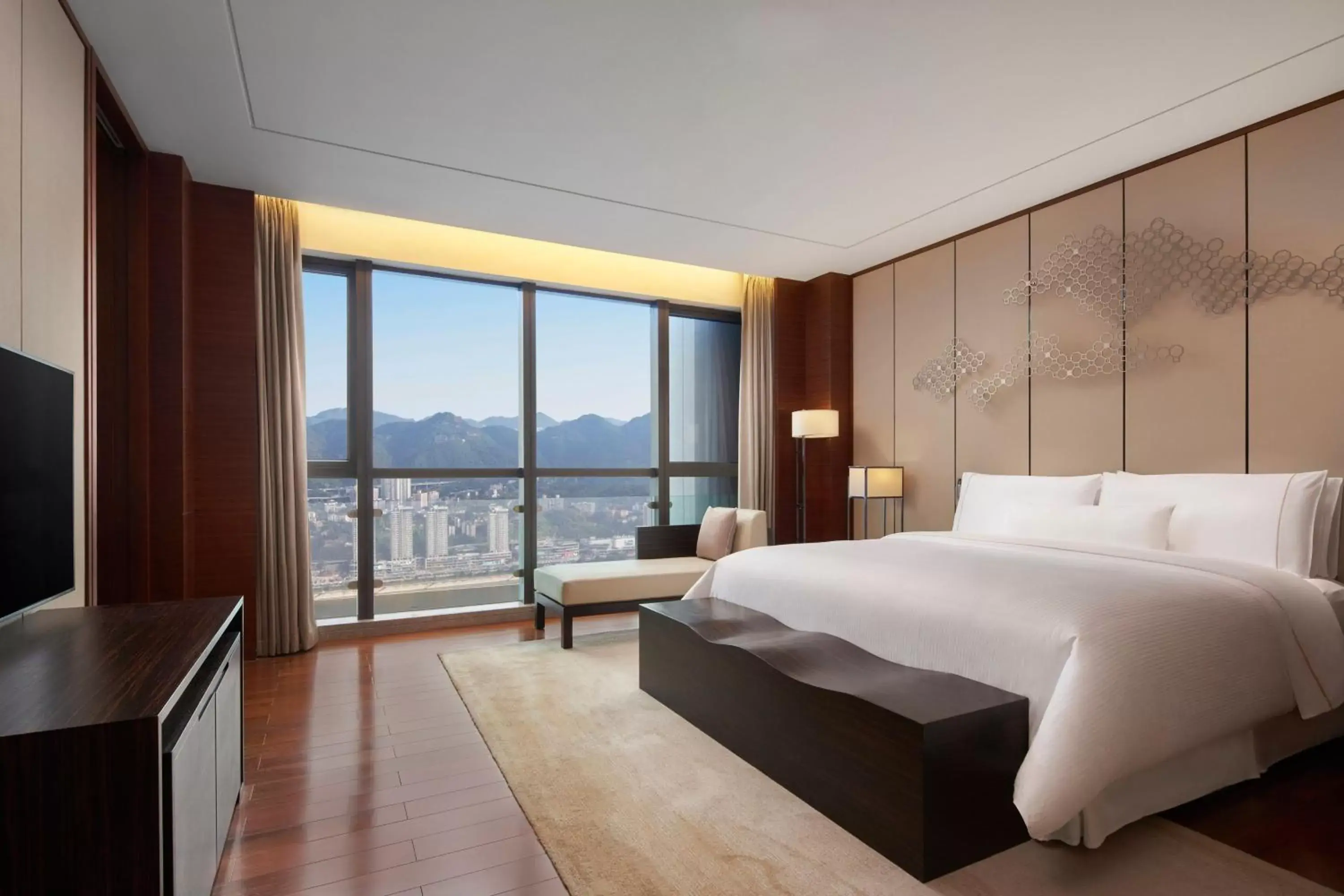 Bedroom in The Westin Chongqing Liberation Square