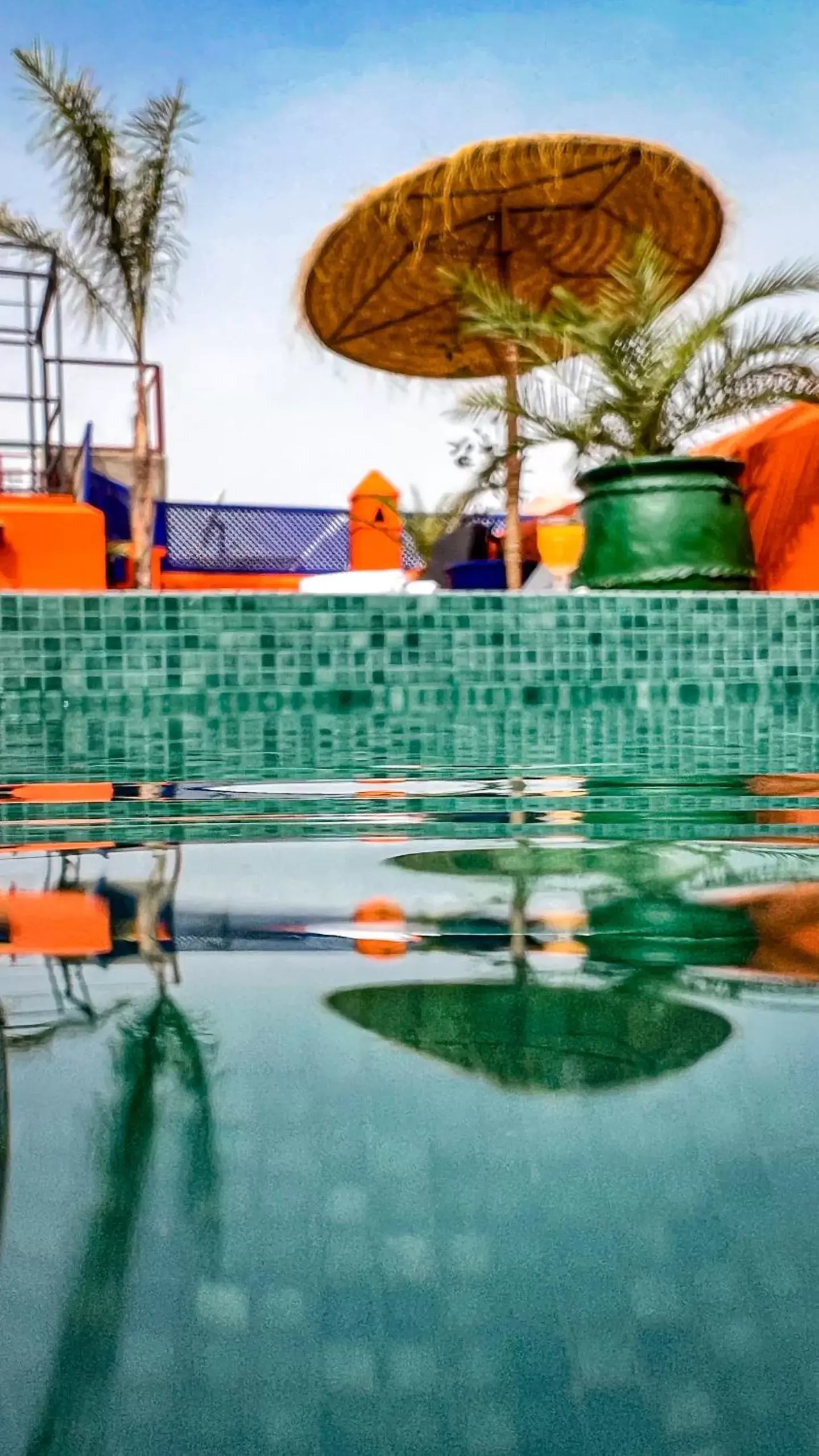 Hot Tub, Swimming Pool in Riad Le Jardin de Lea, Suites & Spa