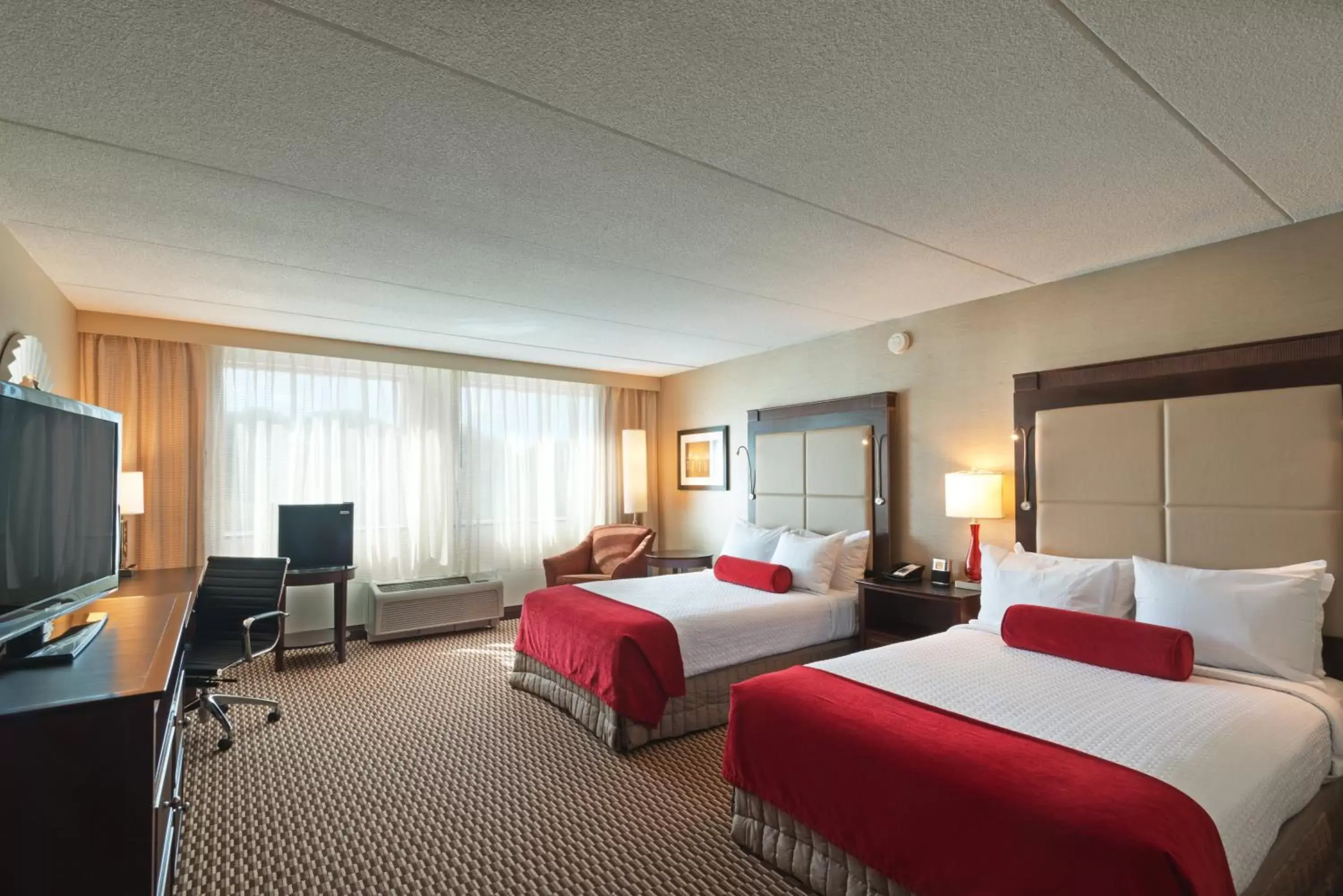 Photo of the whole room in Crowne Plaza Boston - Woburn, an IHG Hotel