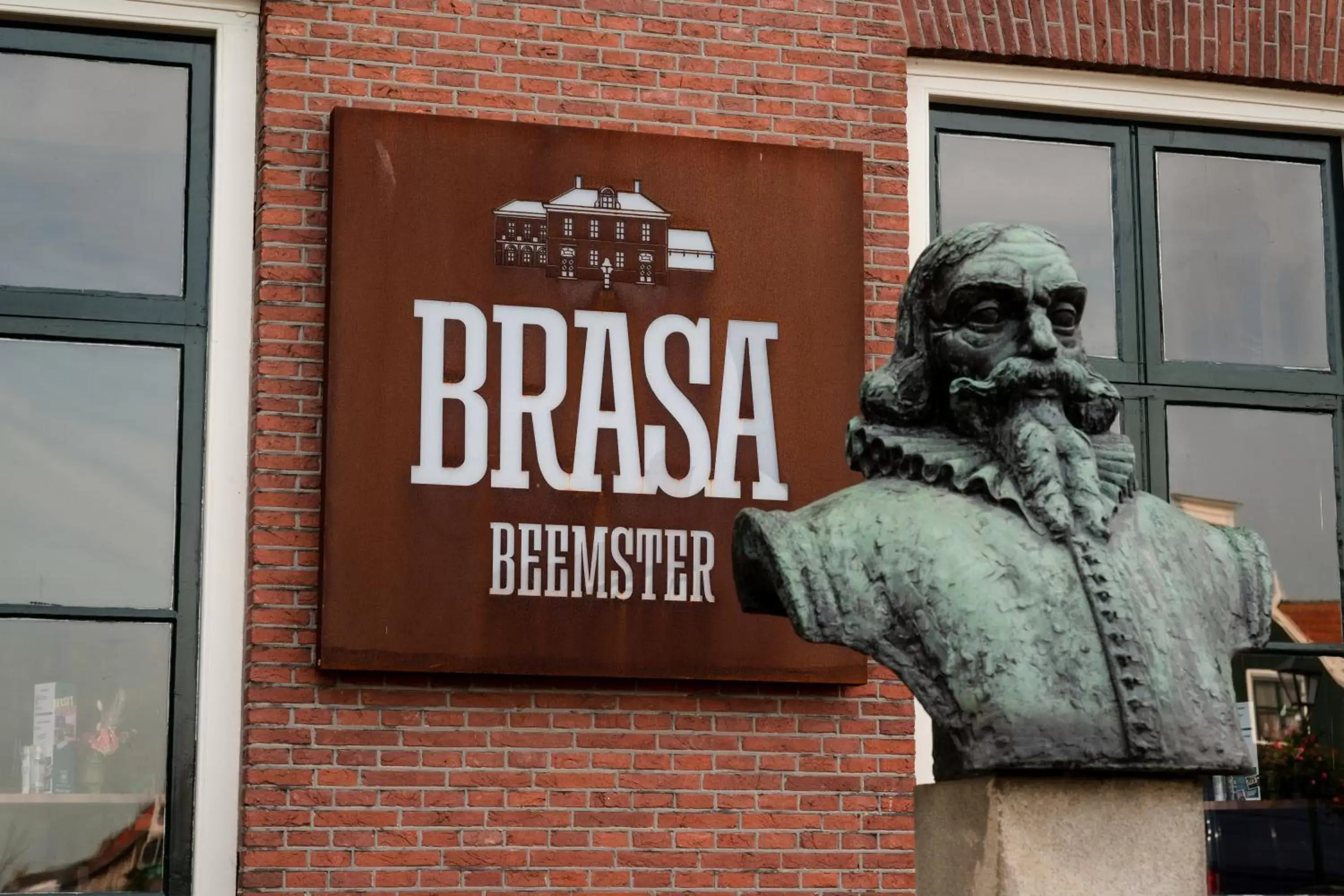 Facade/entrance, Property Logo/Sign in Boutique Hotel Brasa Beemster