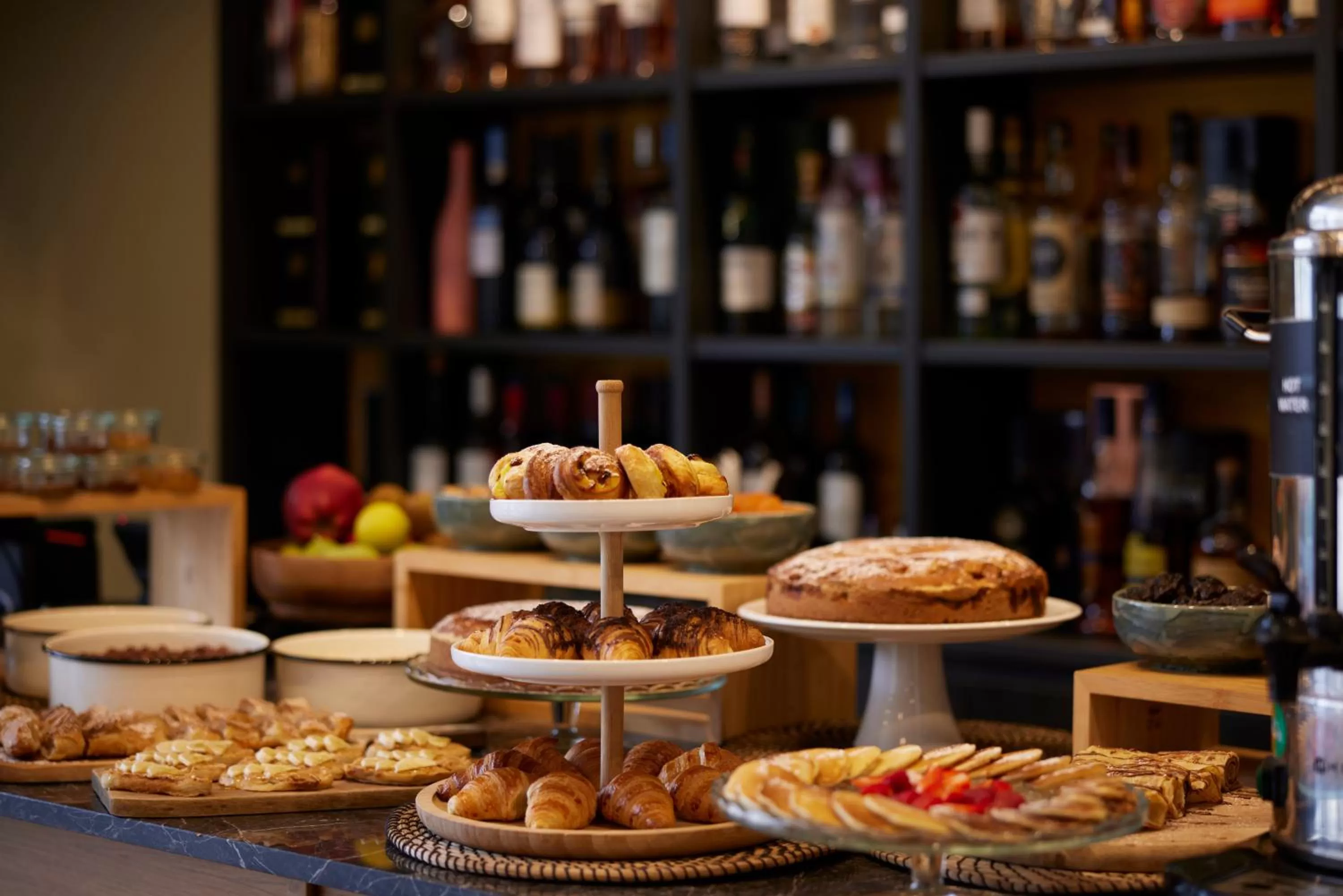 Food and drinks in Noa Hotel