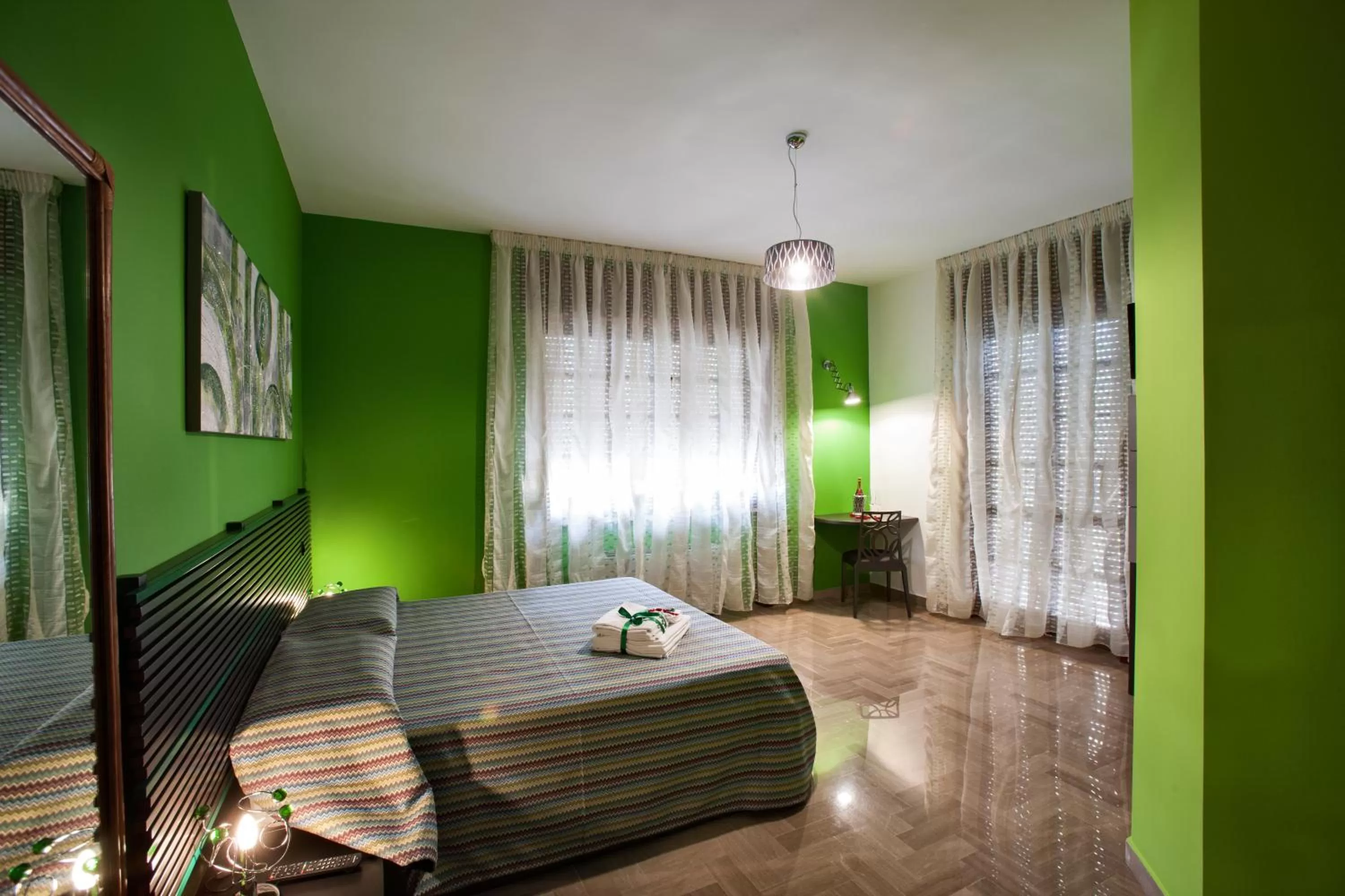 Photo of the whole room, Bed in Active Life Exclusive B&B