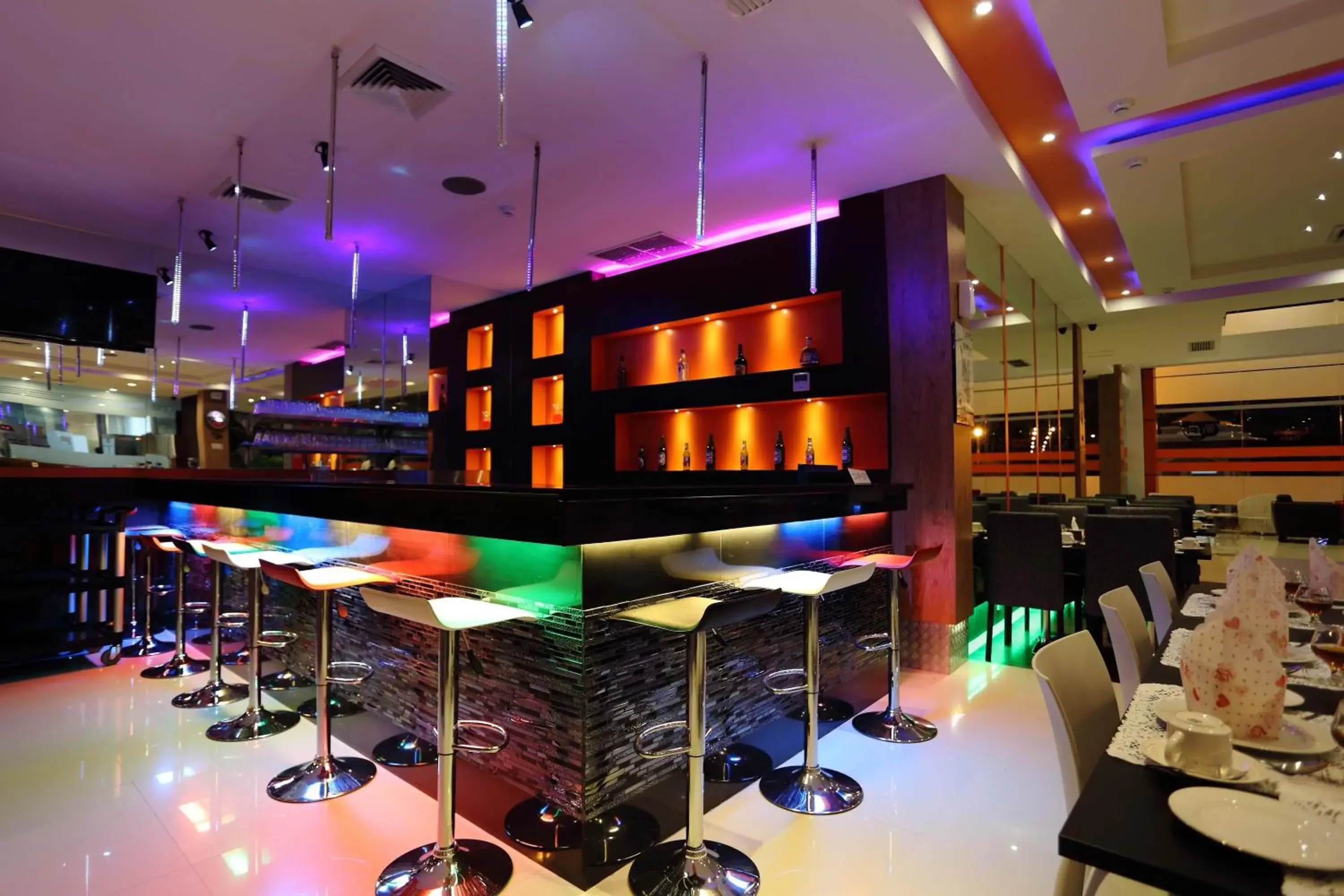 Lounge or bar, Restaurant/Places to Eat in Miyanna Hotel Medan