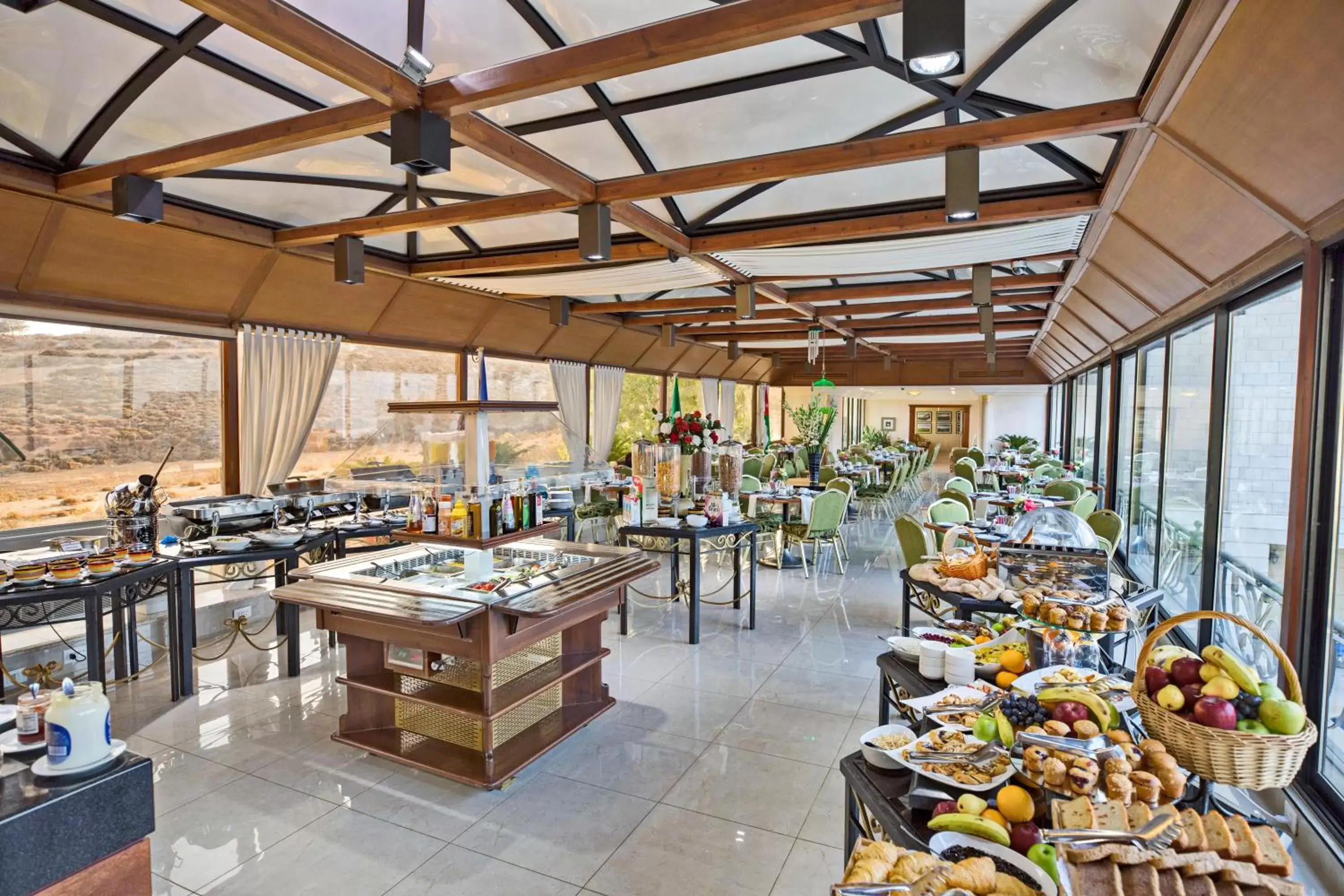 Buffet breakfast, Restaurant/Places to Eat in Amman International Hotel