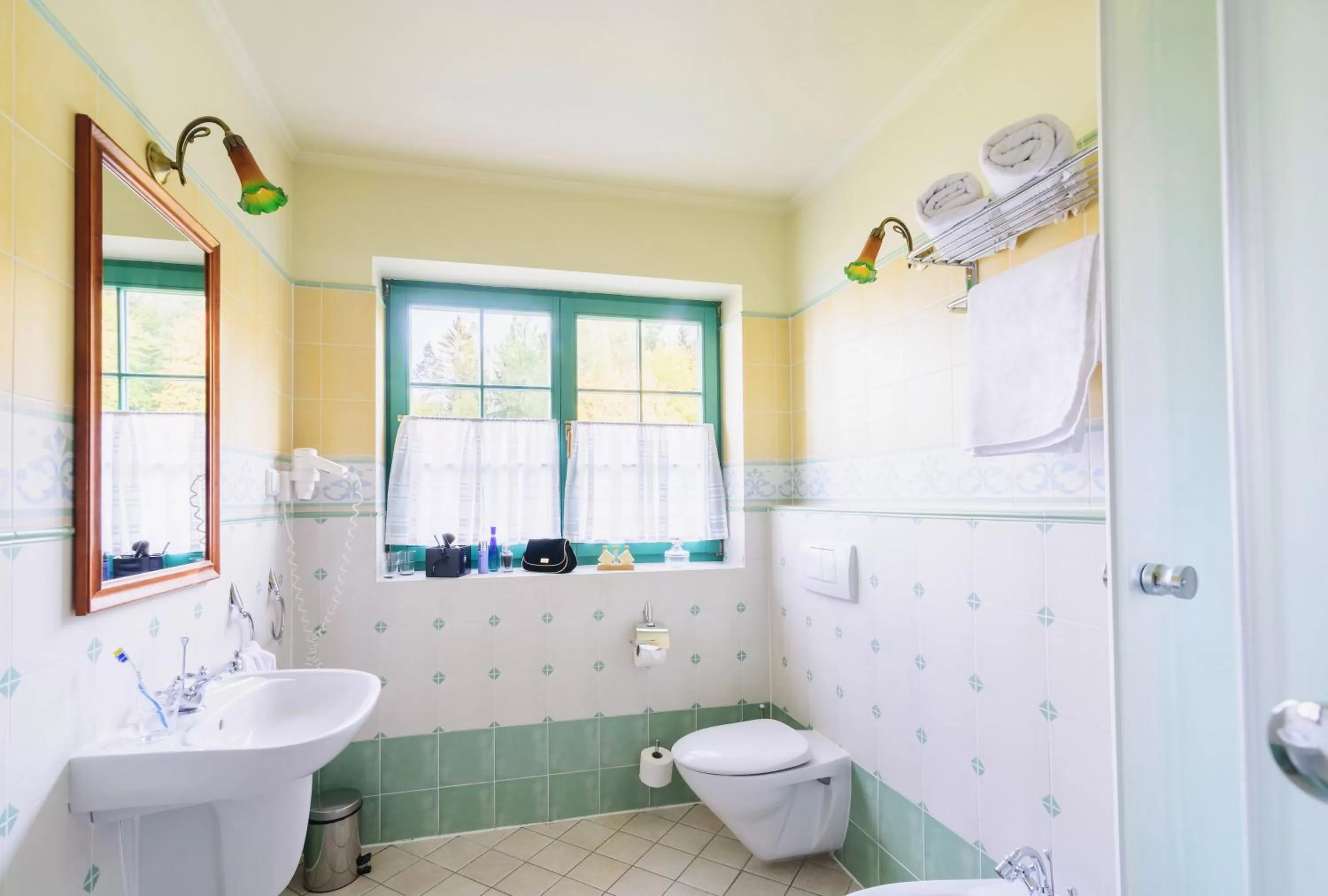 Bathroom in Amax Boutique Hotel