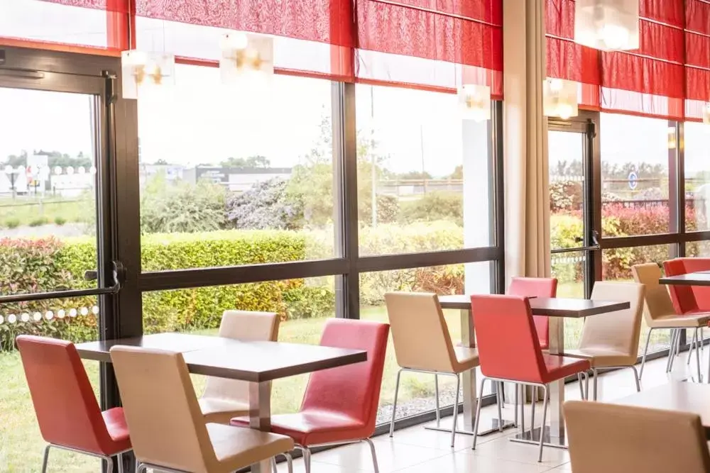 Restaurant/Places to Eat in ibis Guingamp
