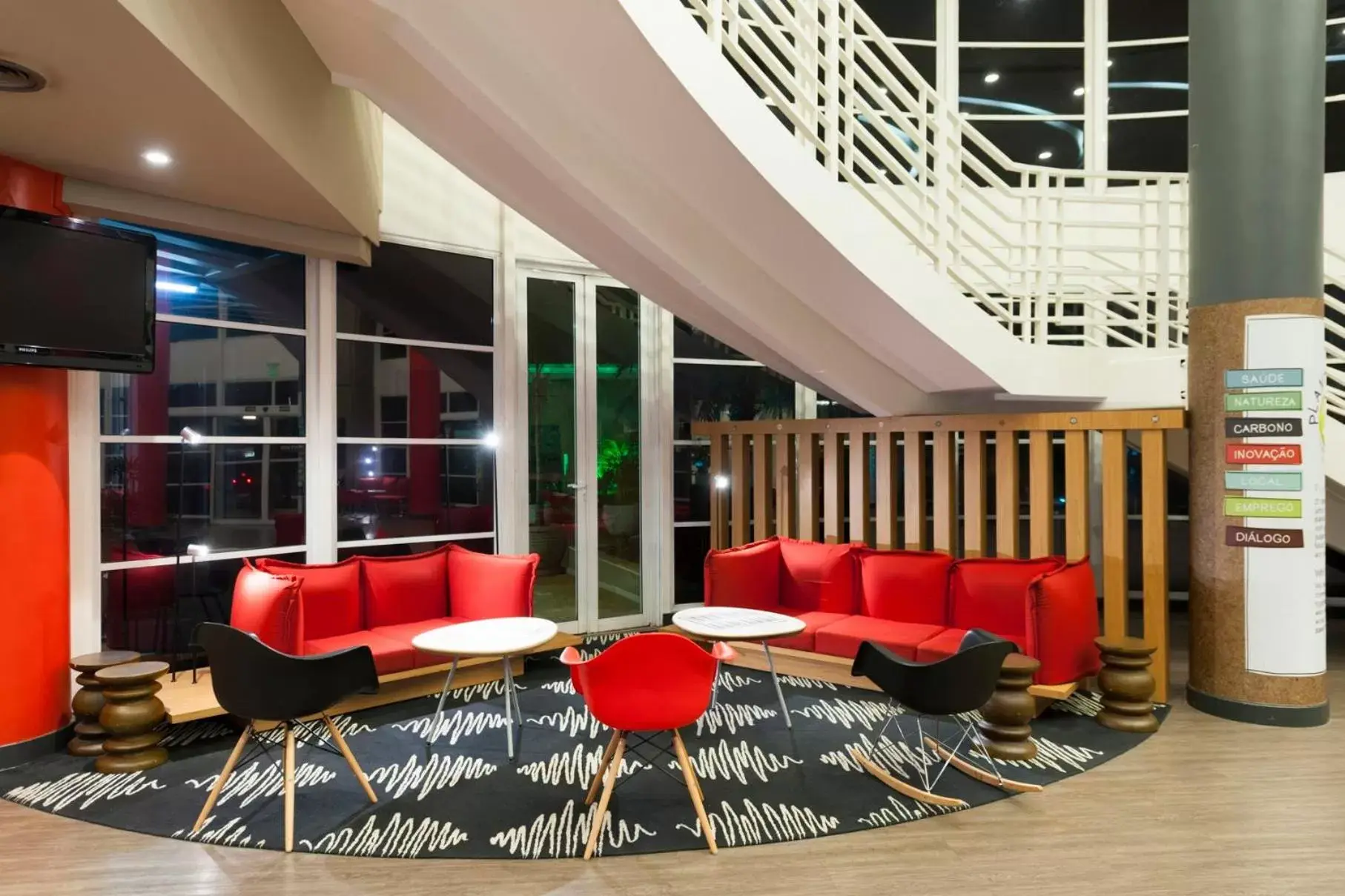 Lobby or reception, Lounge/Bar in ibis Campinas