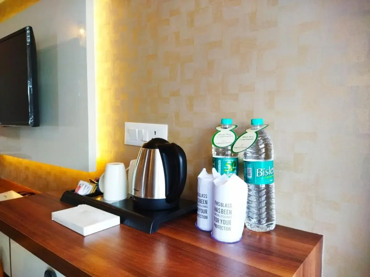 Coffee/tea facilities in WOLKENBURG RESORT & SPA