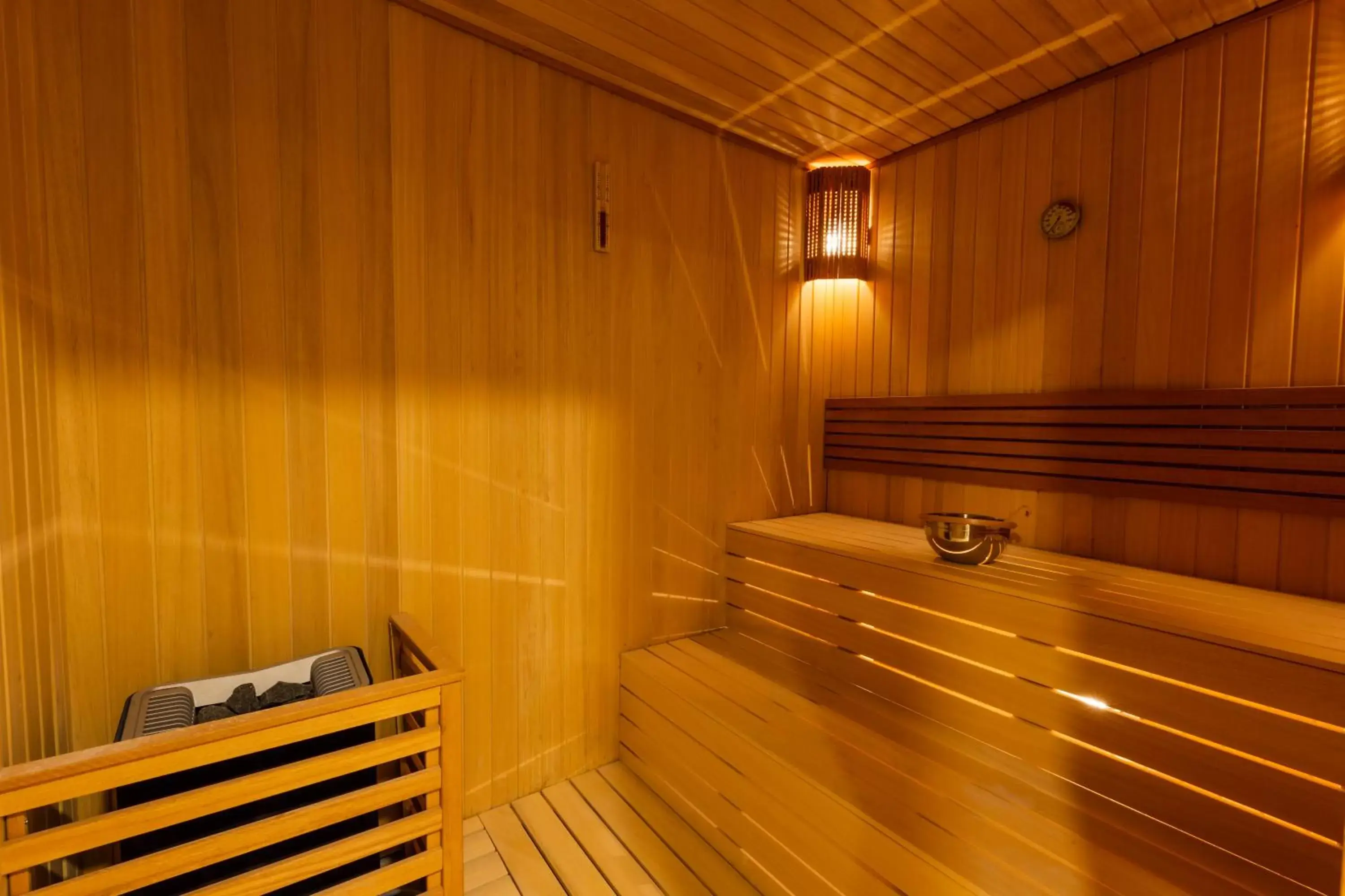 Sauna in Radisson Hotel Istanbul Harbiye