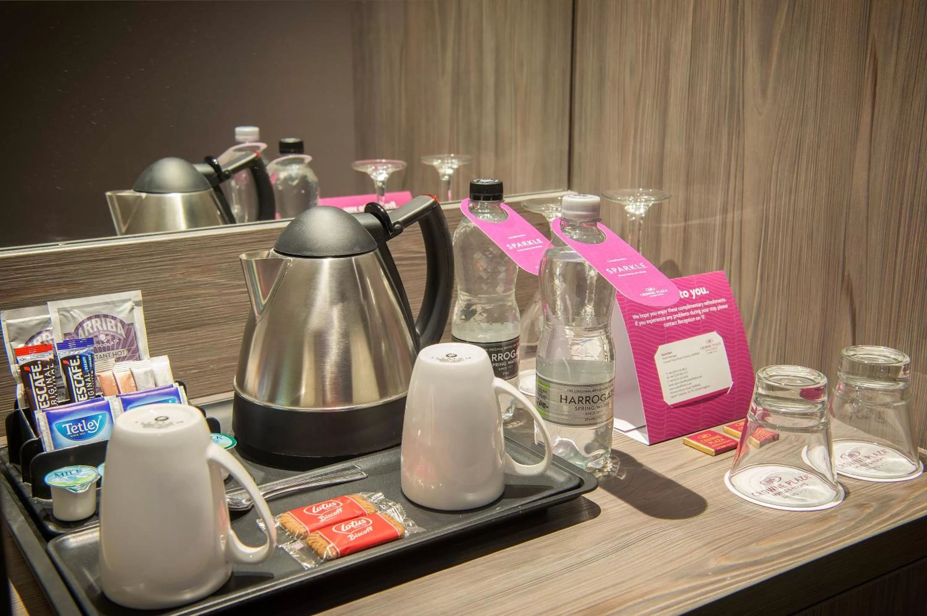 Coffee/tea facilities in Crowne Plaza - Sheffield by IHG