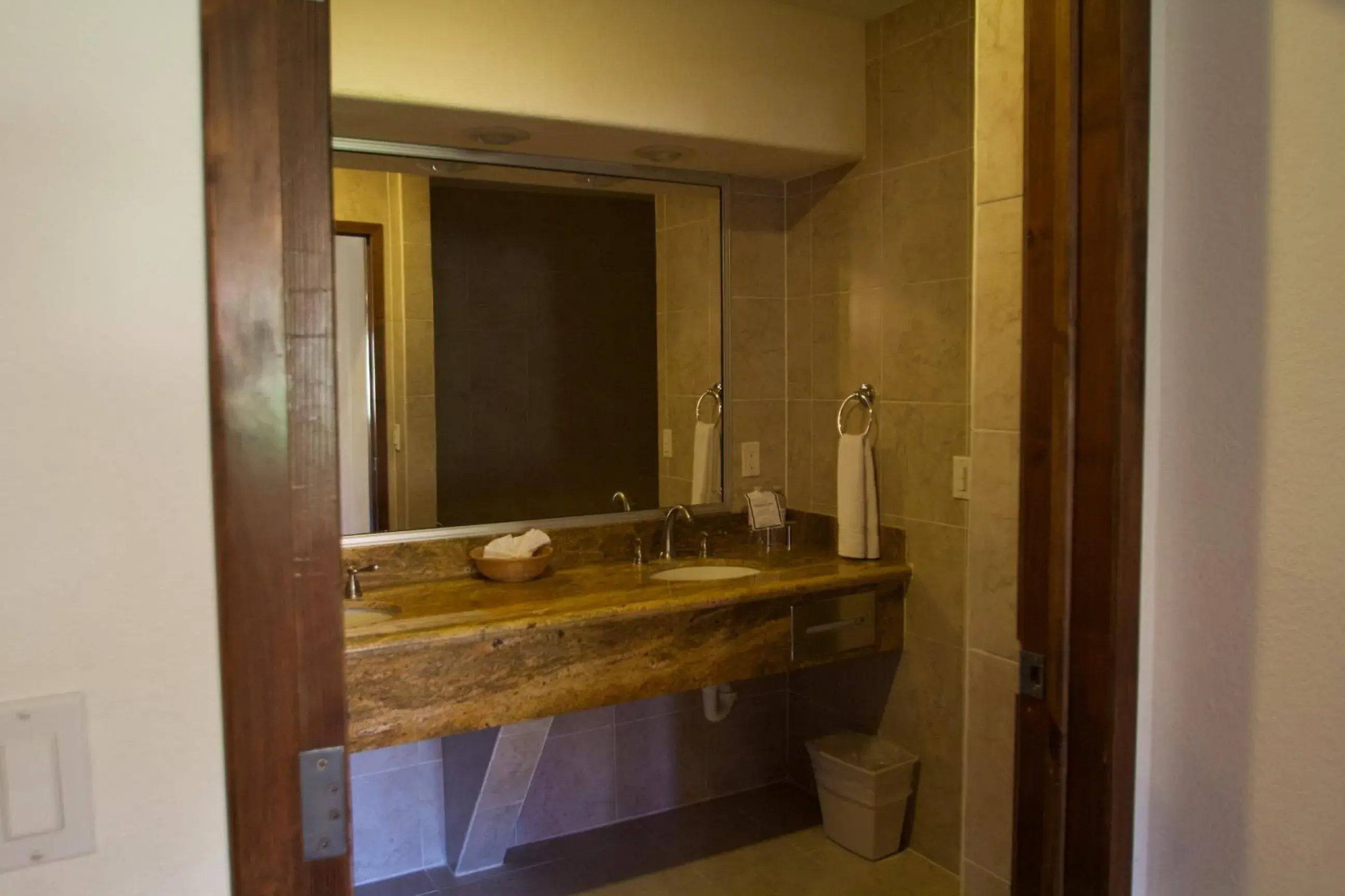 Bathroom in Estancia Inn