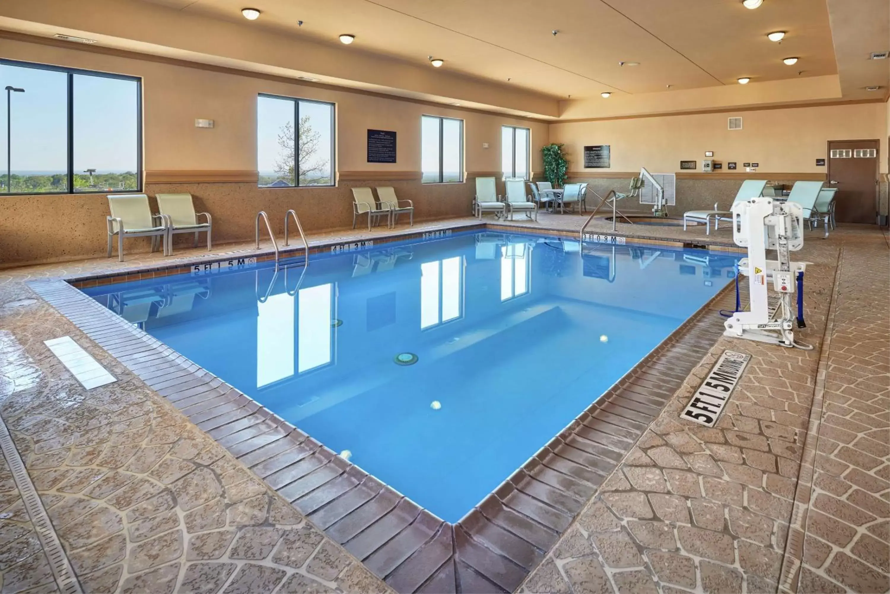 Pool view, Swimming Pool in Hampton Inn & Suites Decatur