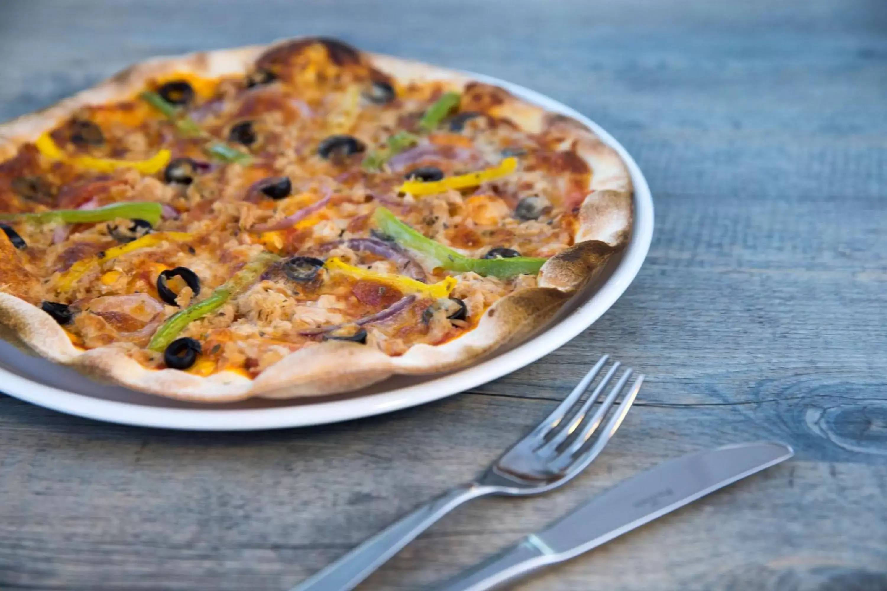 Restaurant/places to eat in Radisson Blu Plaza Jeddah Restaurant/places to eat in Radisson Blu Plaza Jeddah